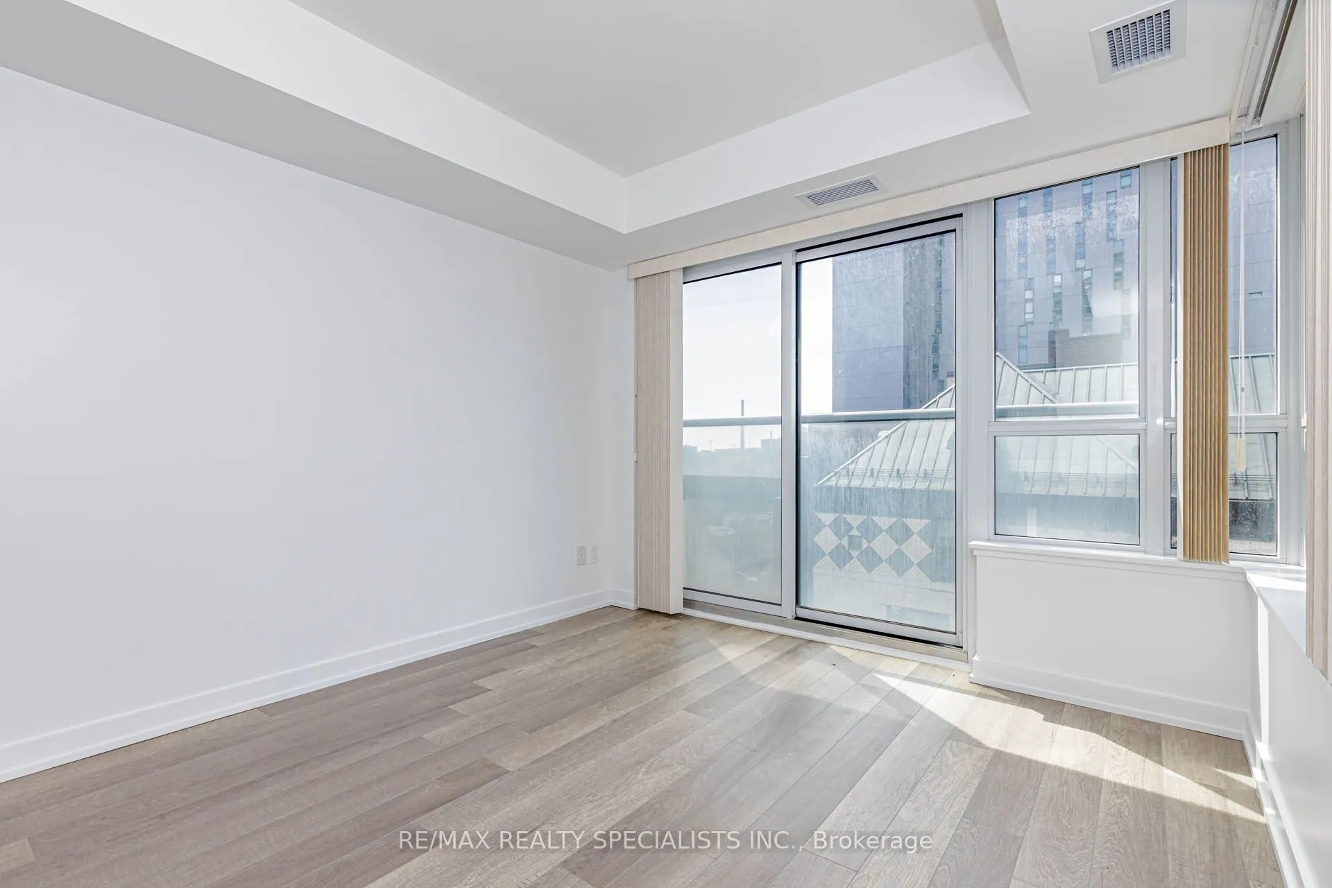 181 Huron Street #604
