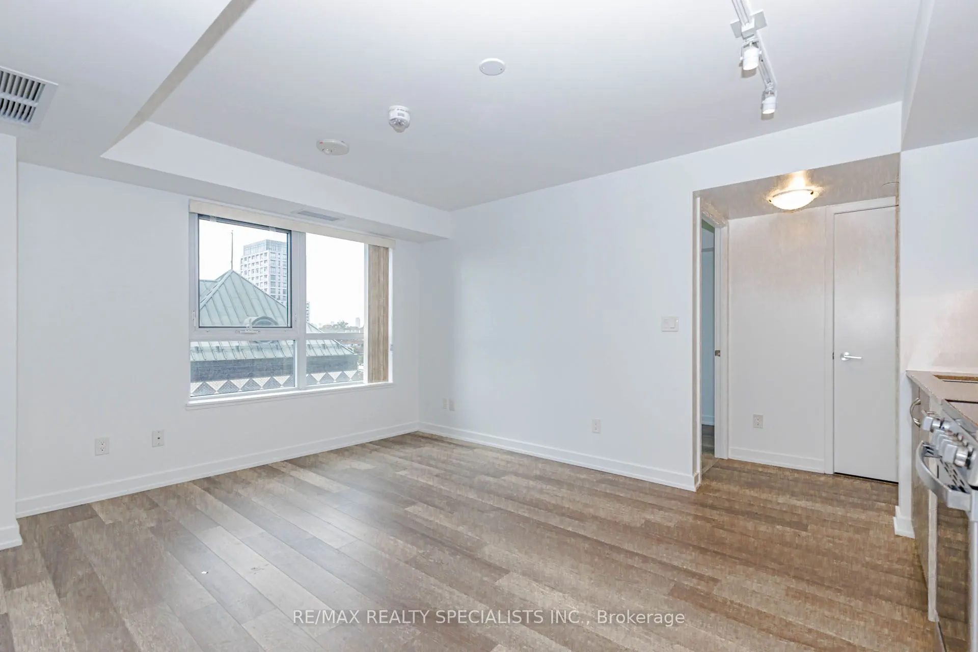 181 Huron Street #604