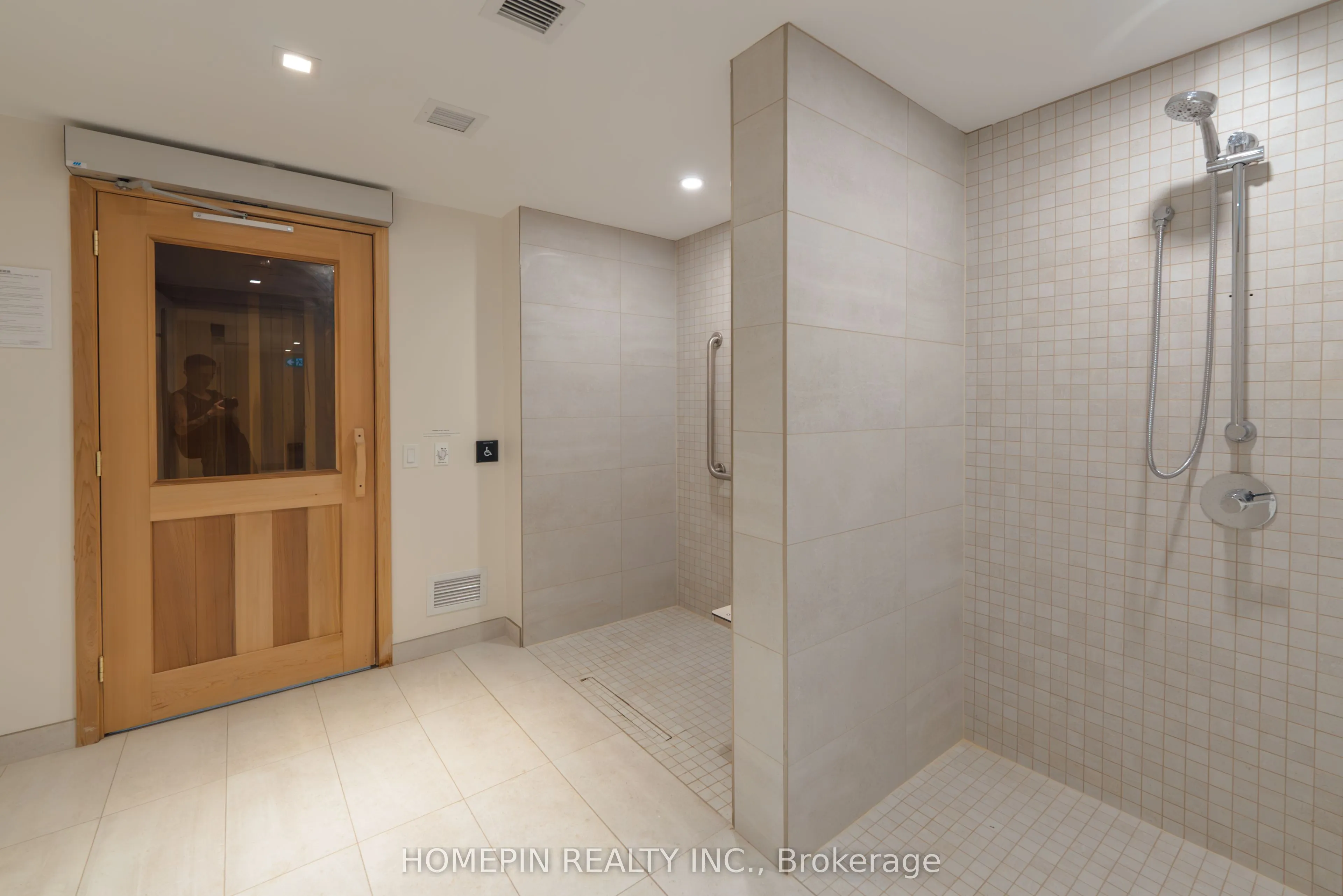 8 Olympic Garden Drive #S3402
