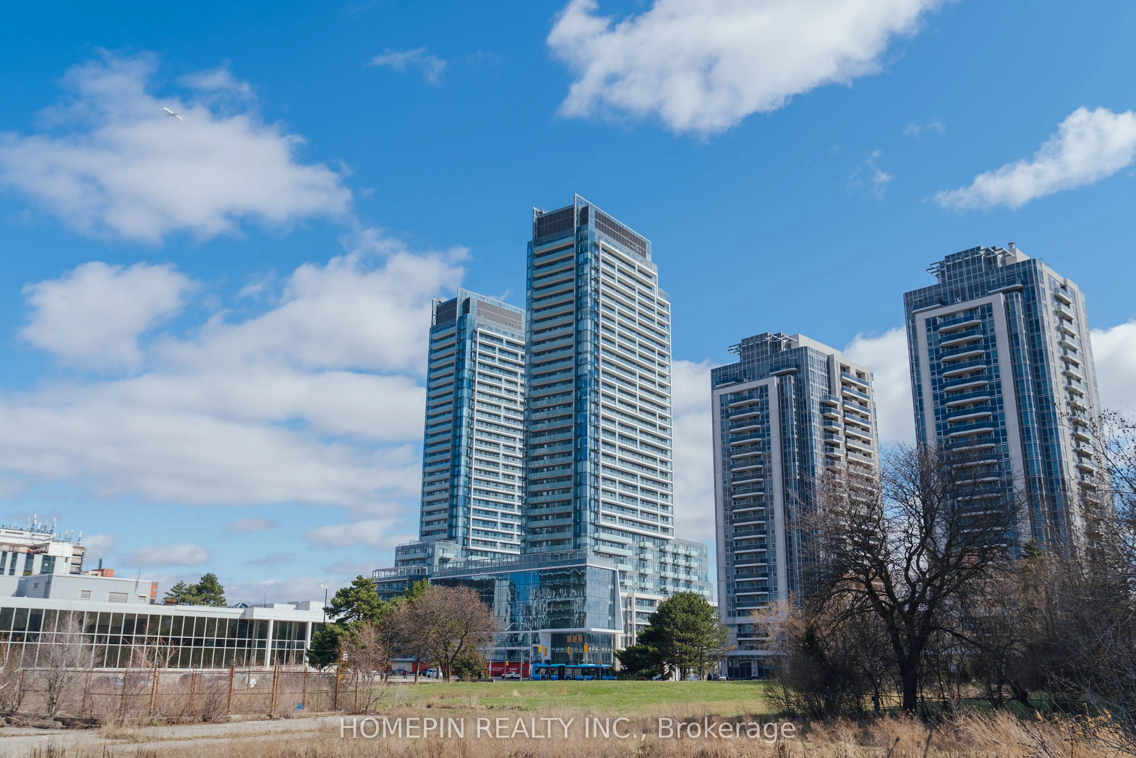 8 Olympic Garden Drive #S3402