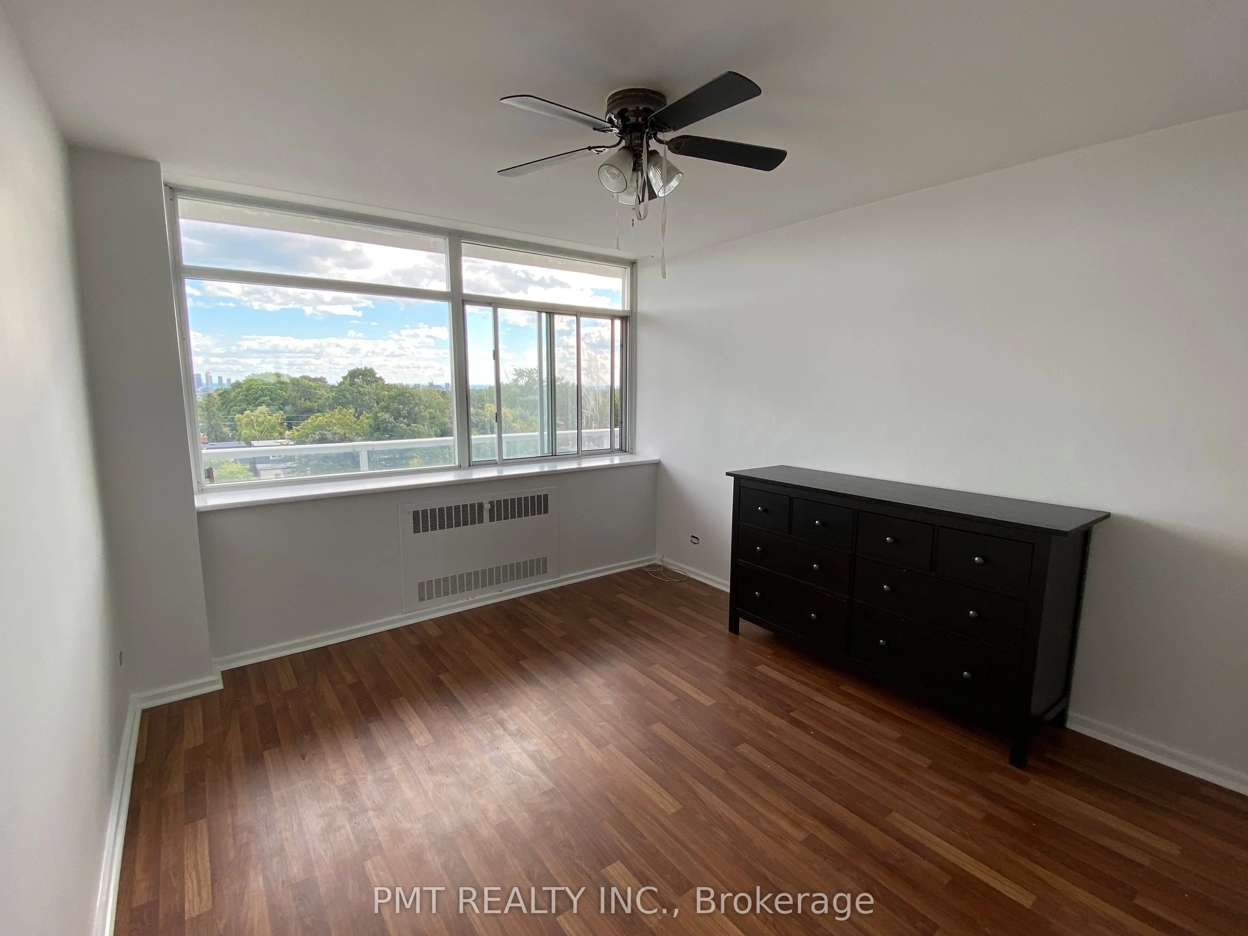 580 Christie Street #606