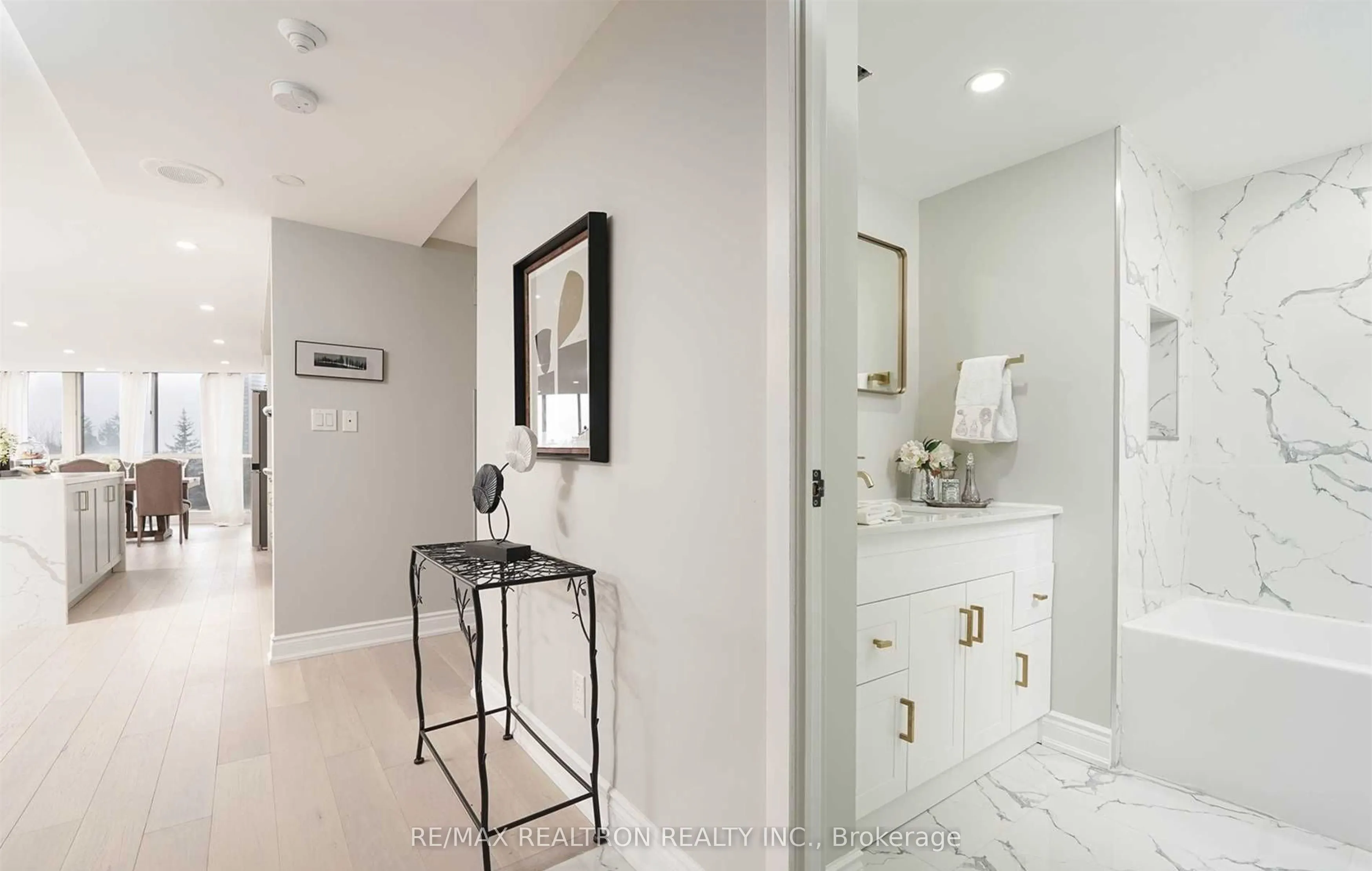 85 Skymark Drive #502