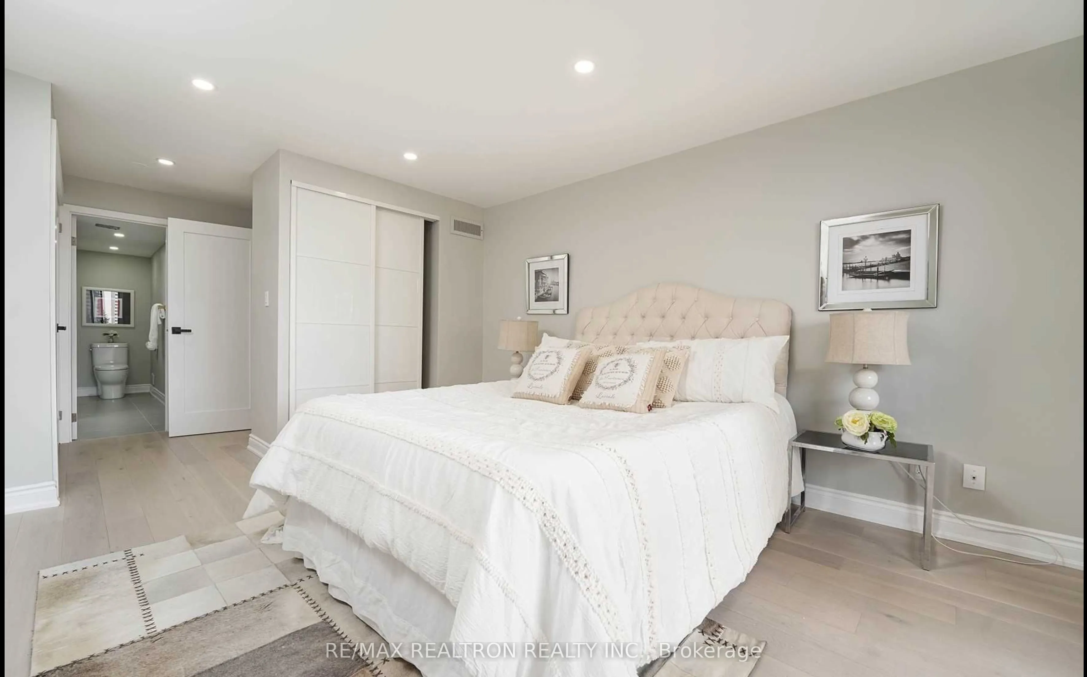 85 Skymark Drive #502