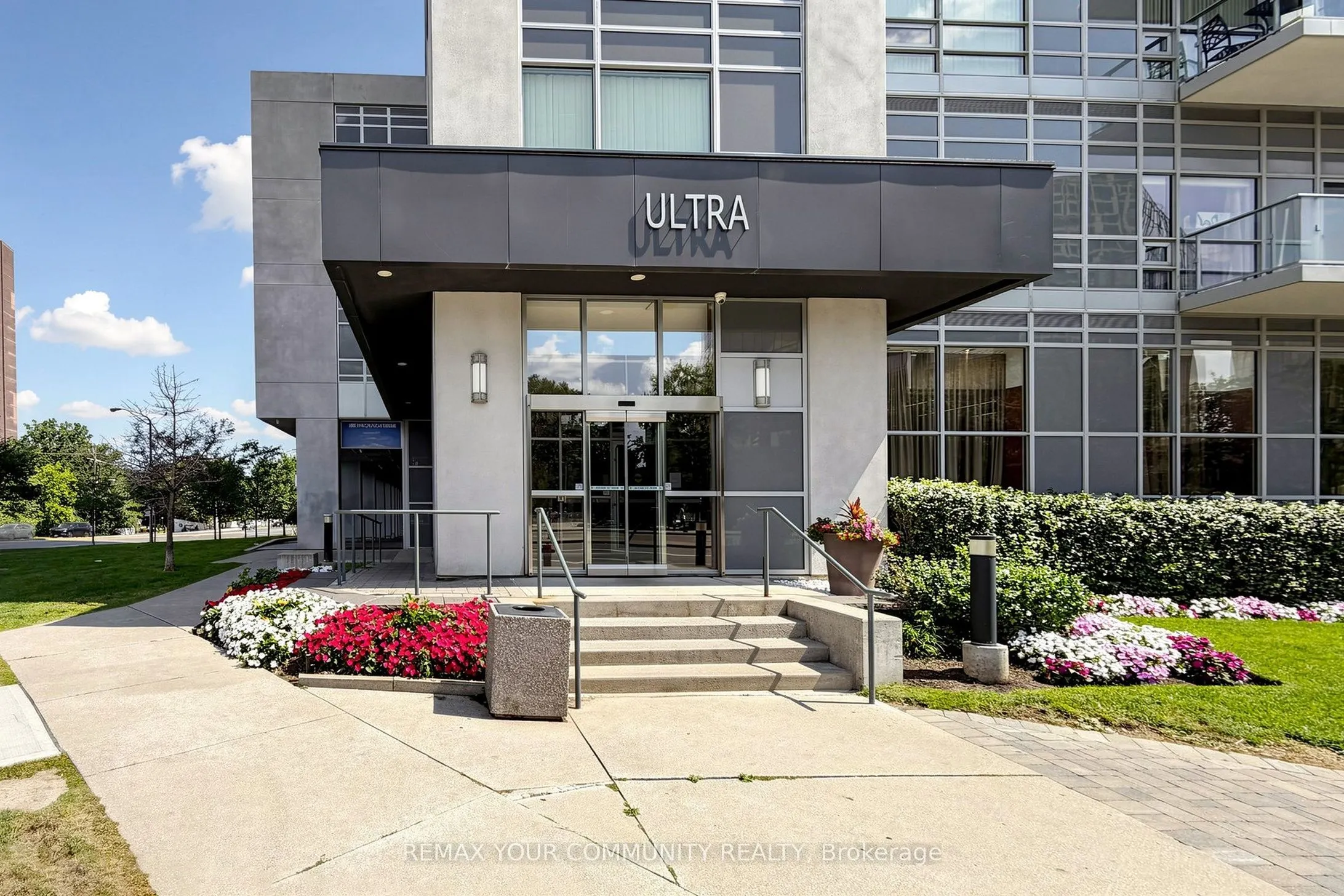 2015 Sheppard Avenue E #2910