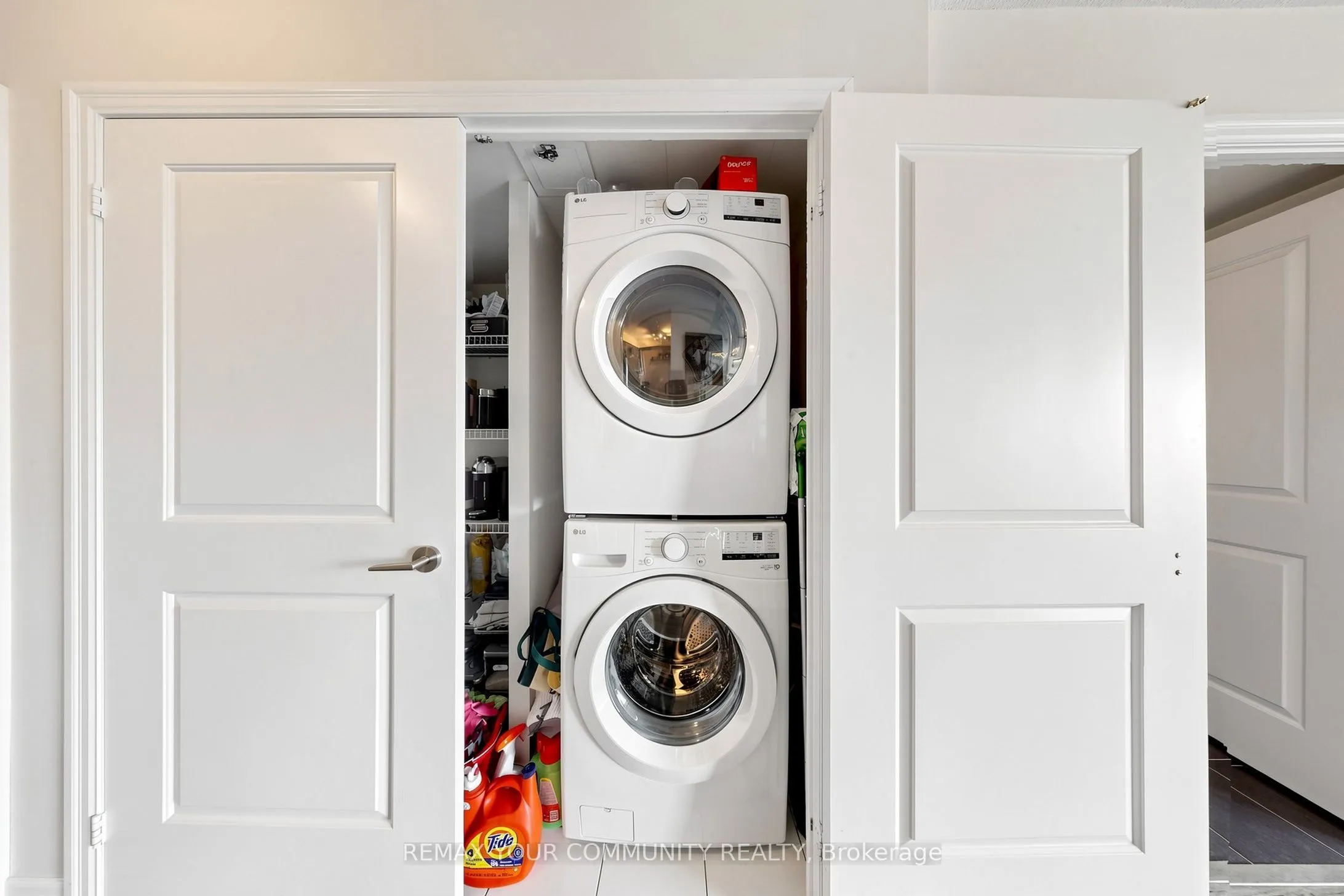 2015 Sheppard Avenue E #2910
