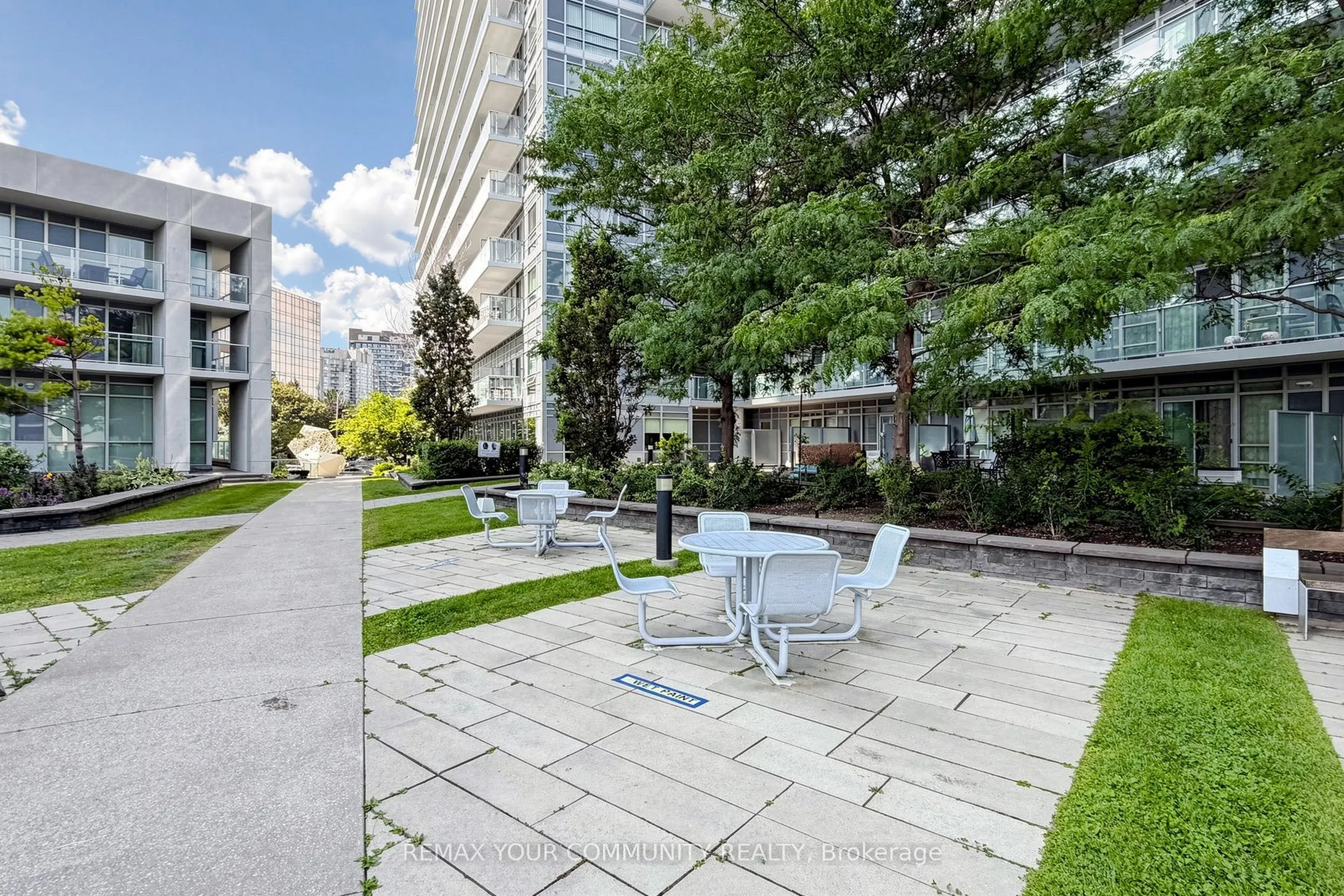 2015 Sheppard Avenue E #2910