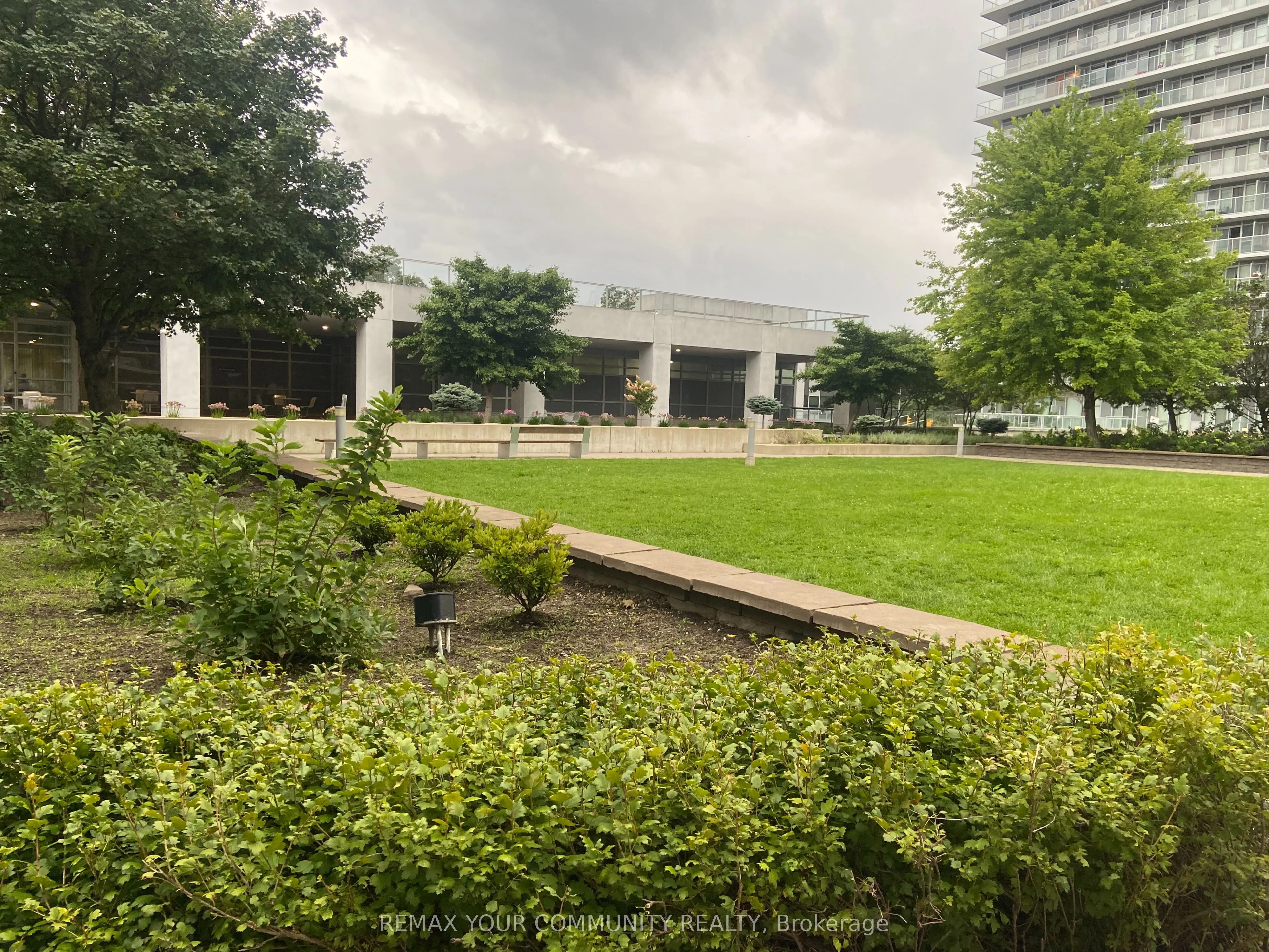 2015 Sheppard Avenue E #2910