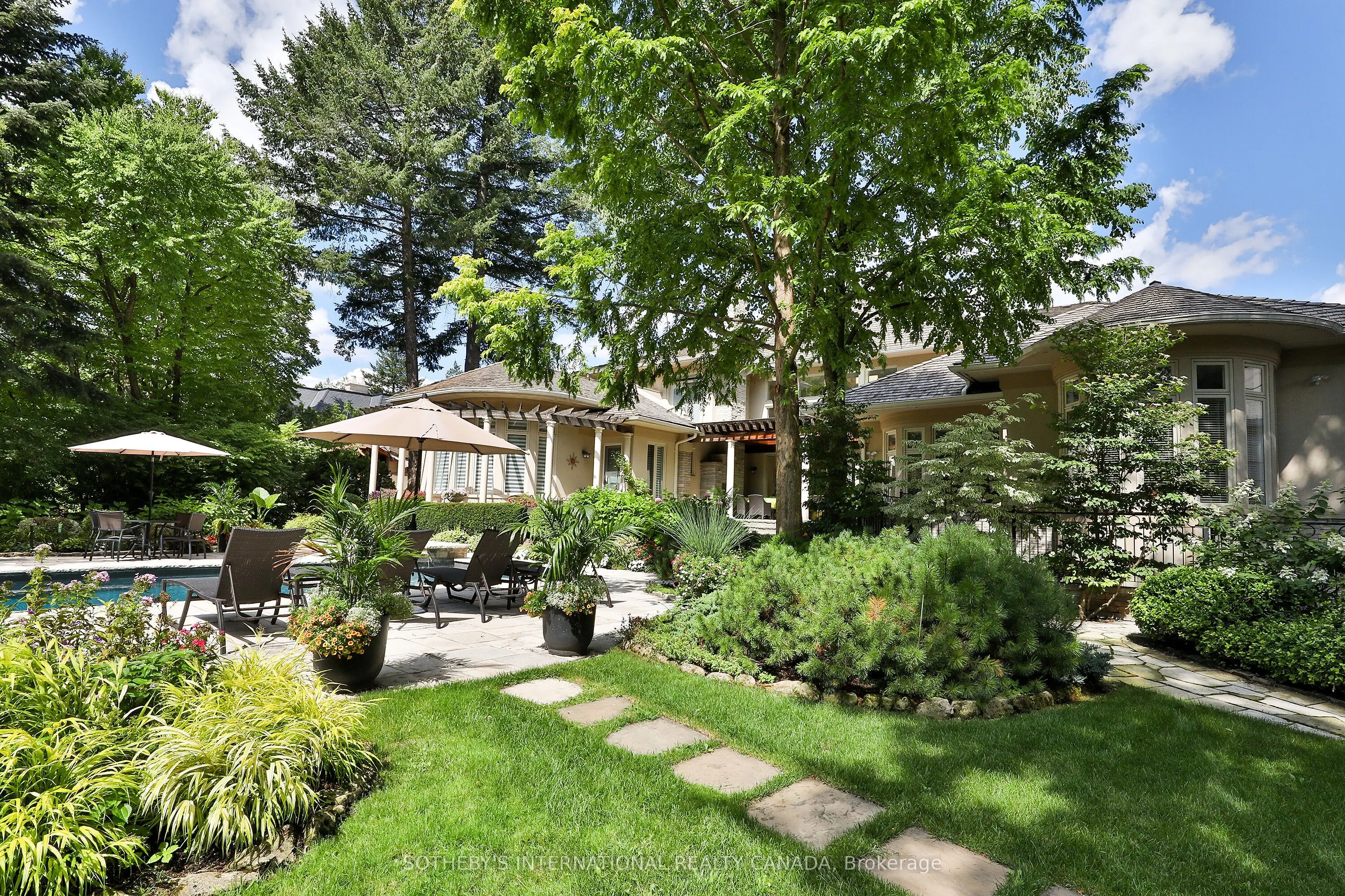 23 Country Lane