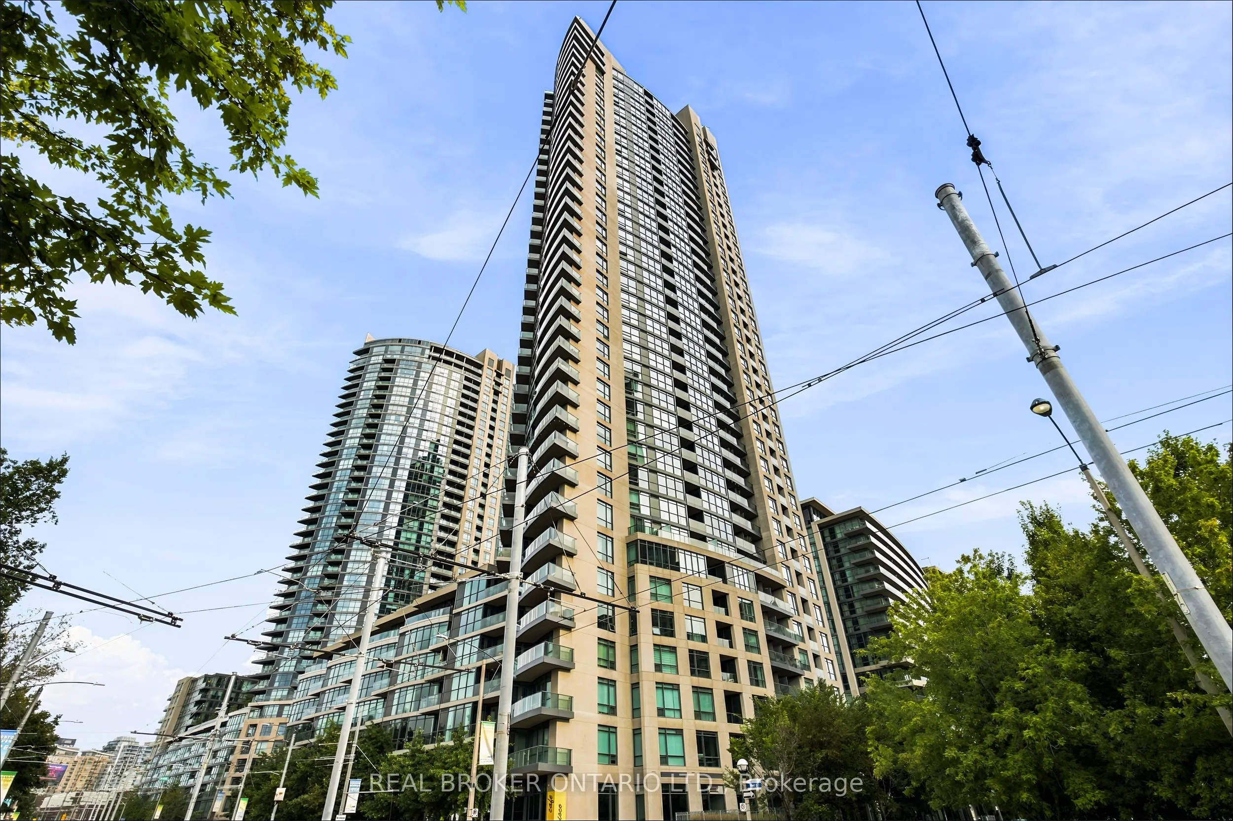 215 Fort York Boulevard #1312