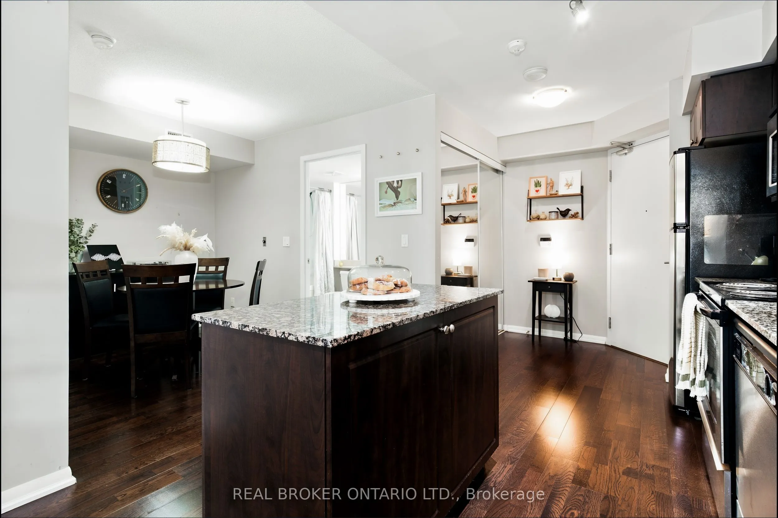 215 Fort York Boulevard #1312
