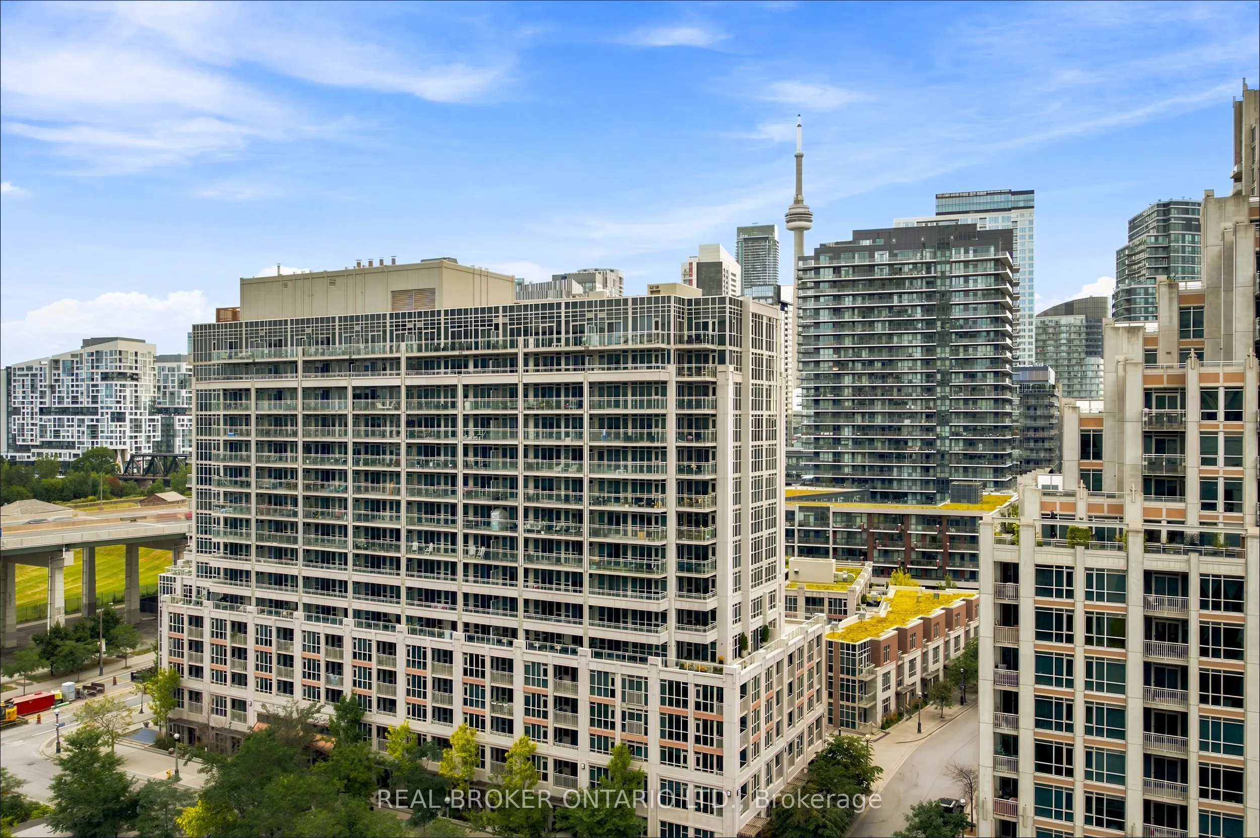 215 Fort York Boulevard #1312