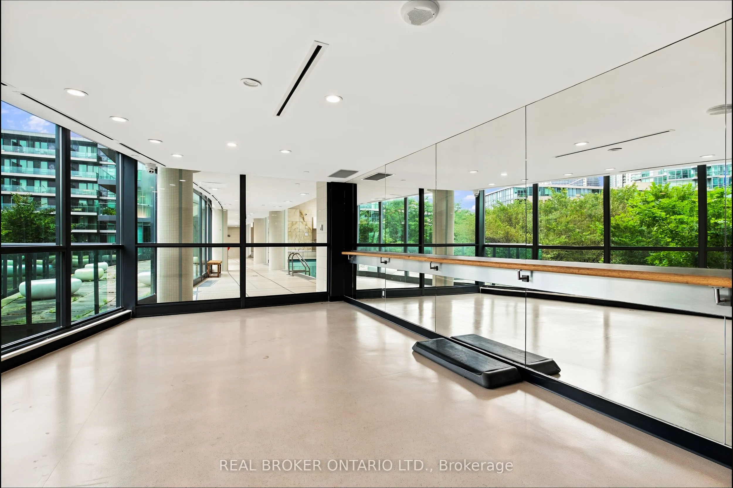 215 Fort York Boulevard #1312