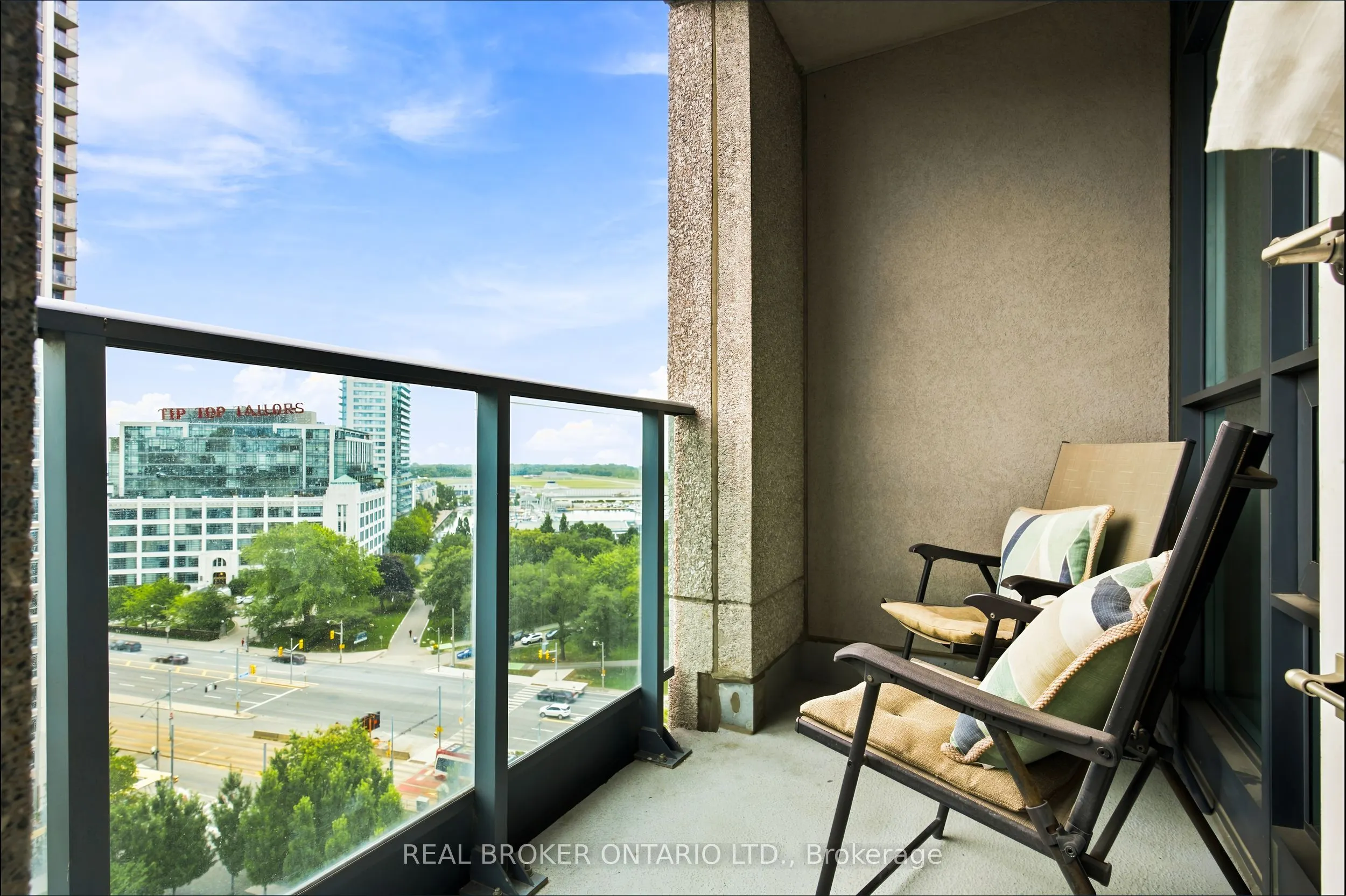 215 Fort York Boulevard #1312