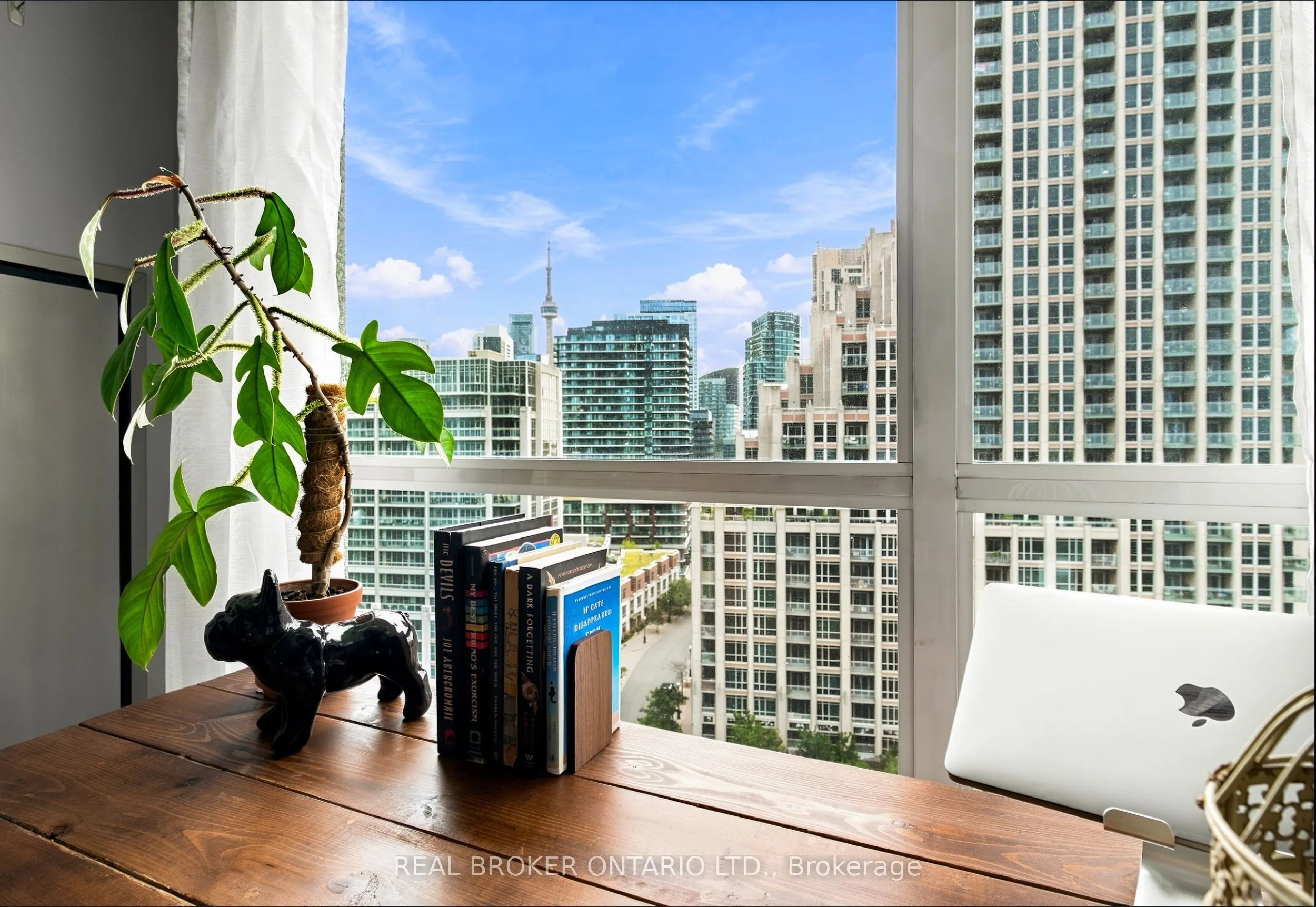 215 Fort York Boulevard #1312