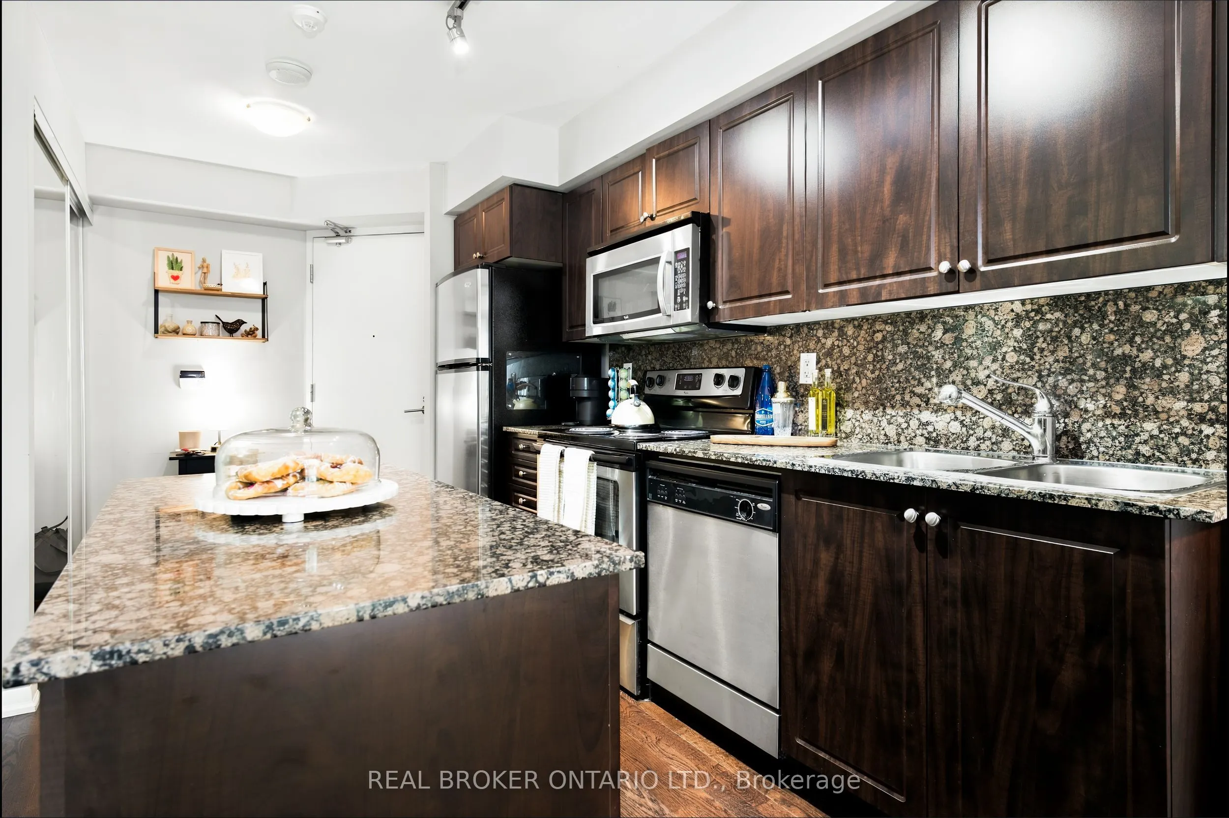 215 Fort York Boulevard #1312