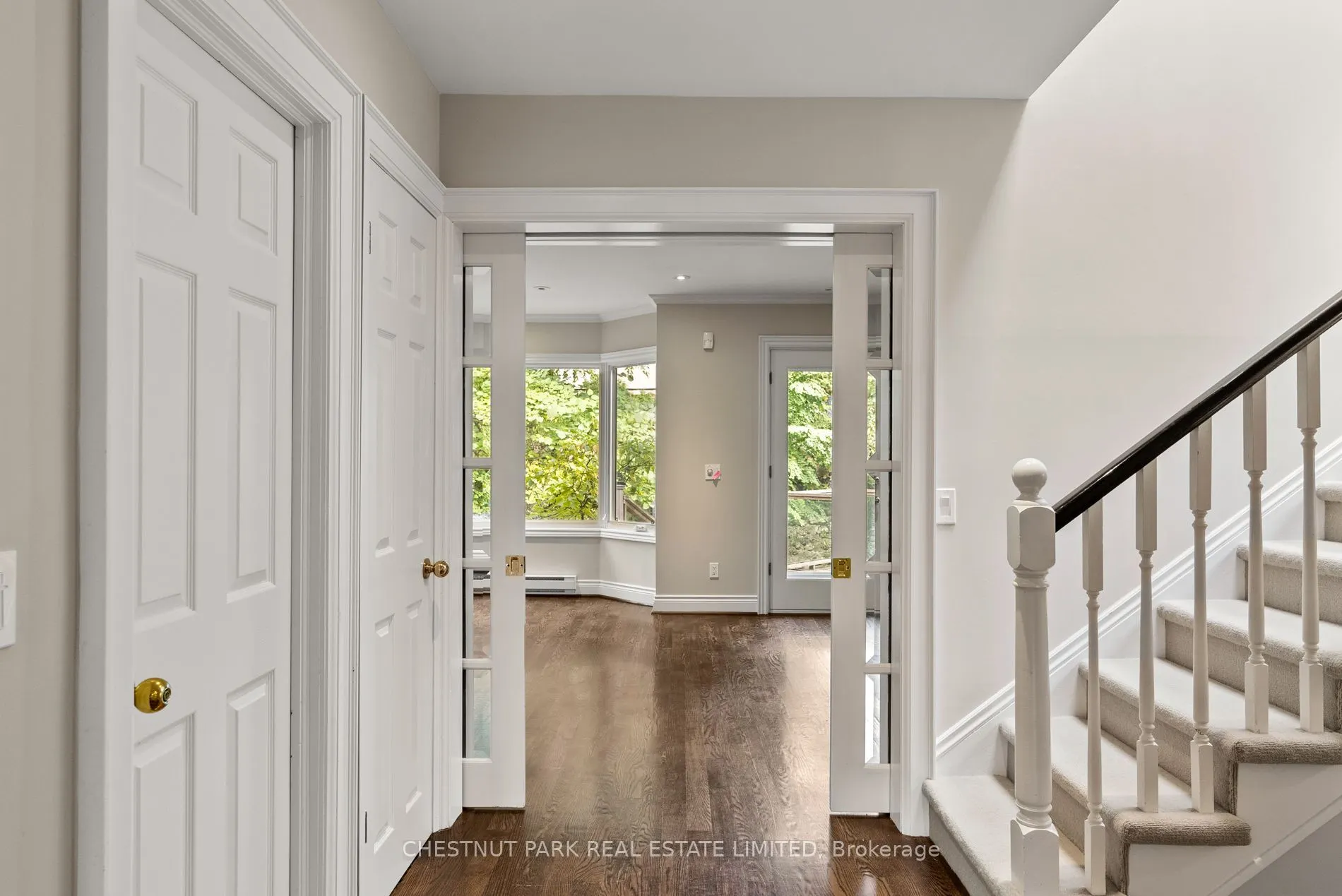 160 Cortleigh Boulevard