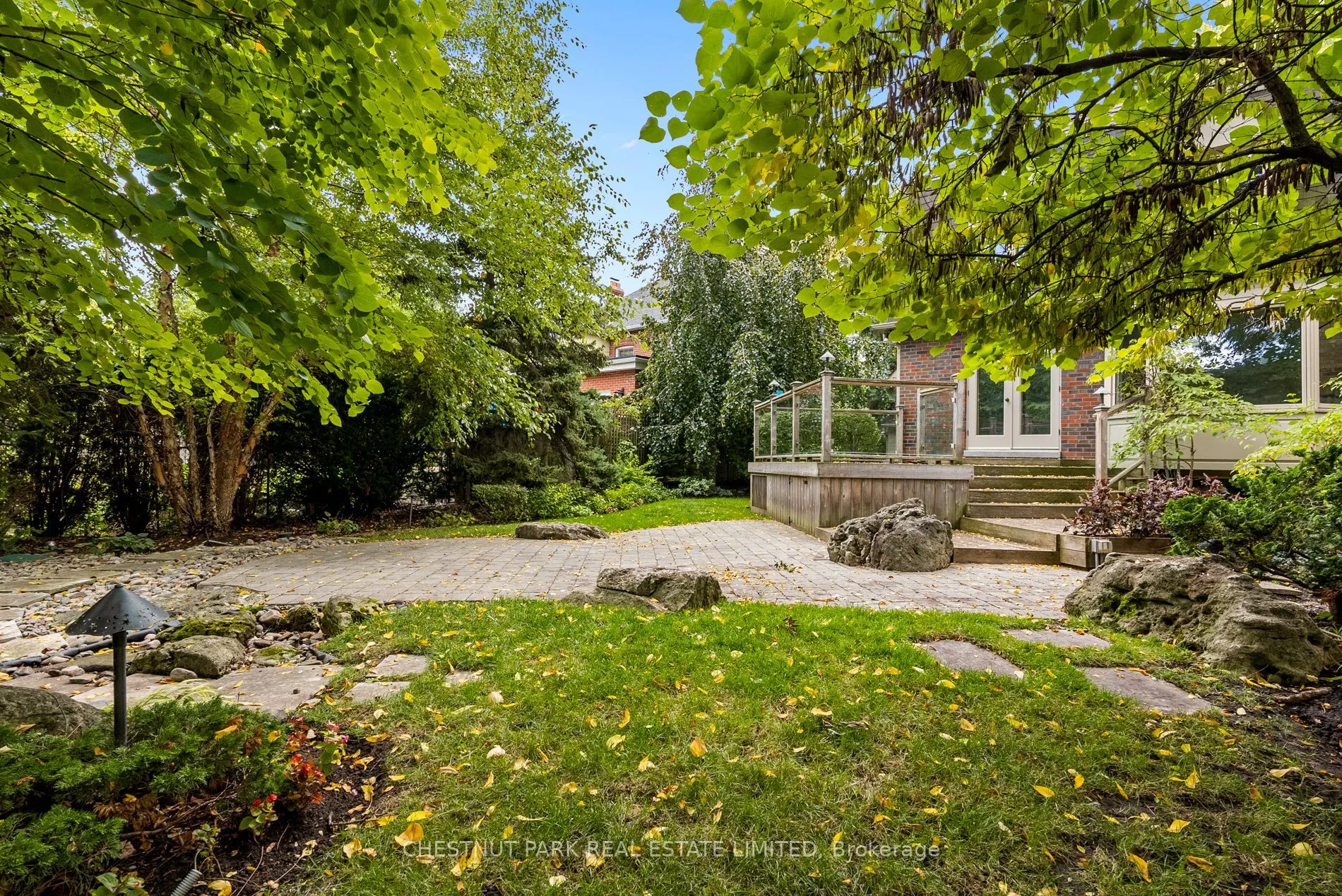 160 Cortleigh Boulevard