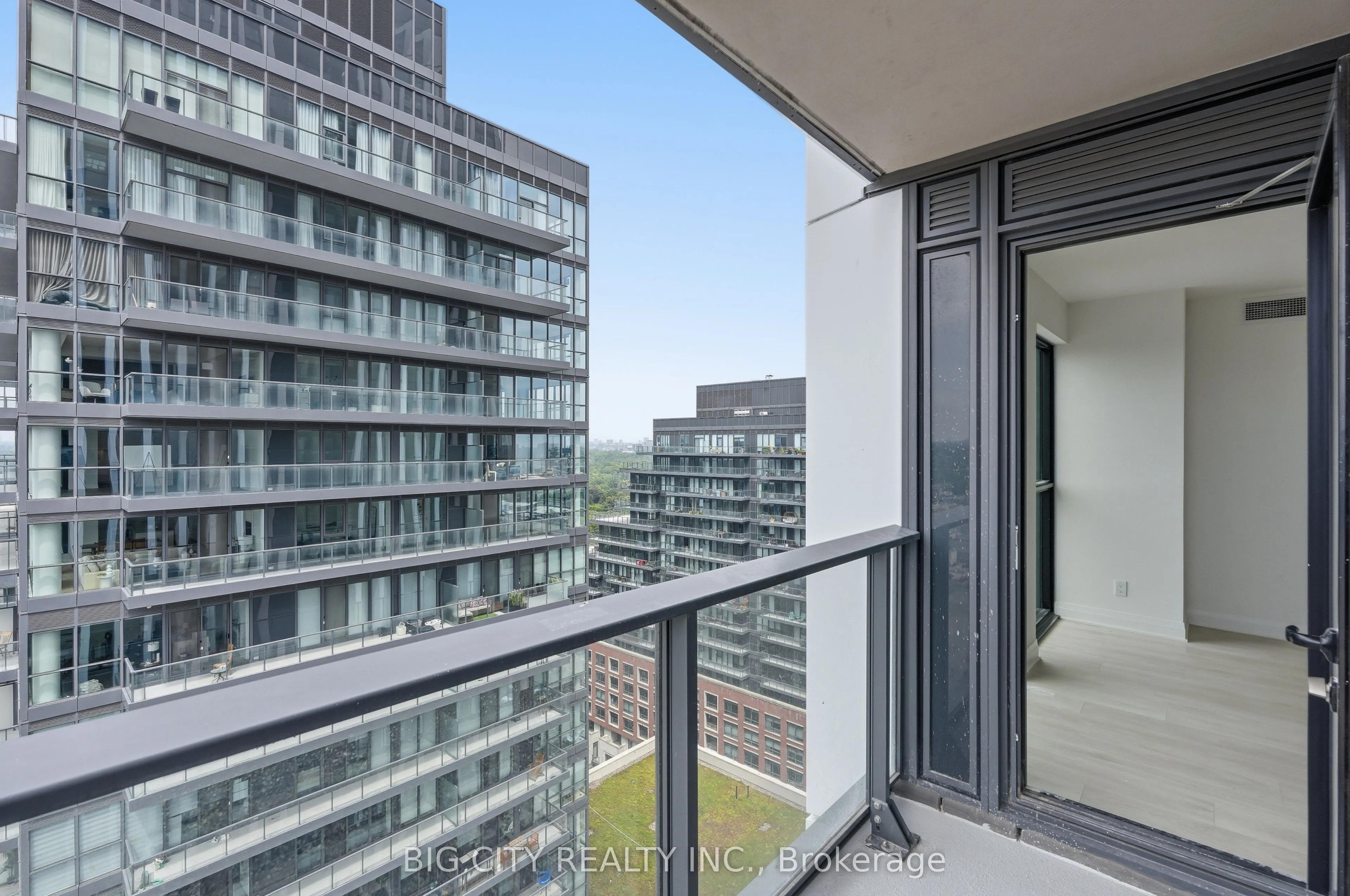 25 Frederick Todd Way #1804