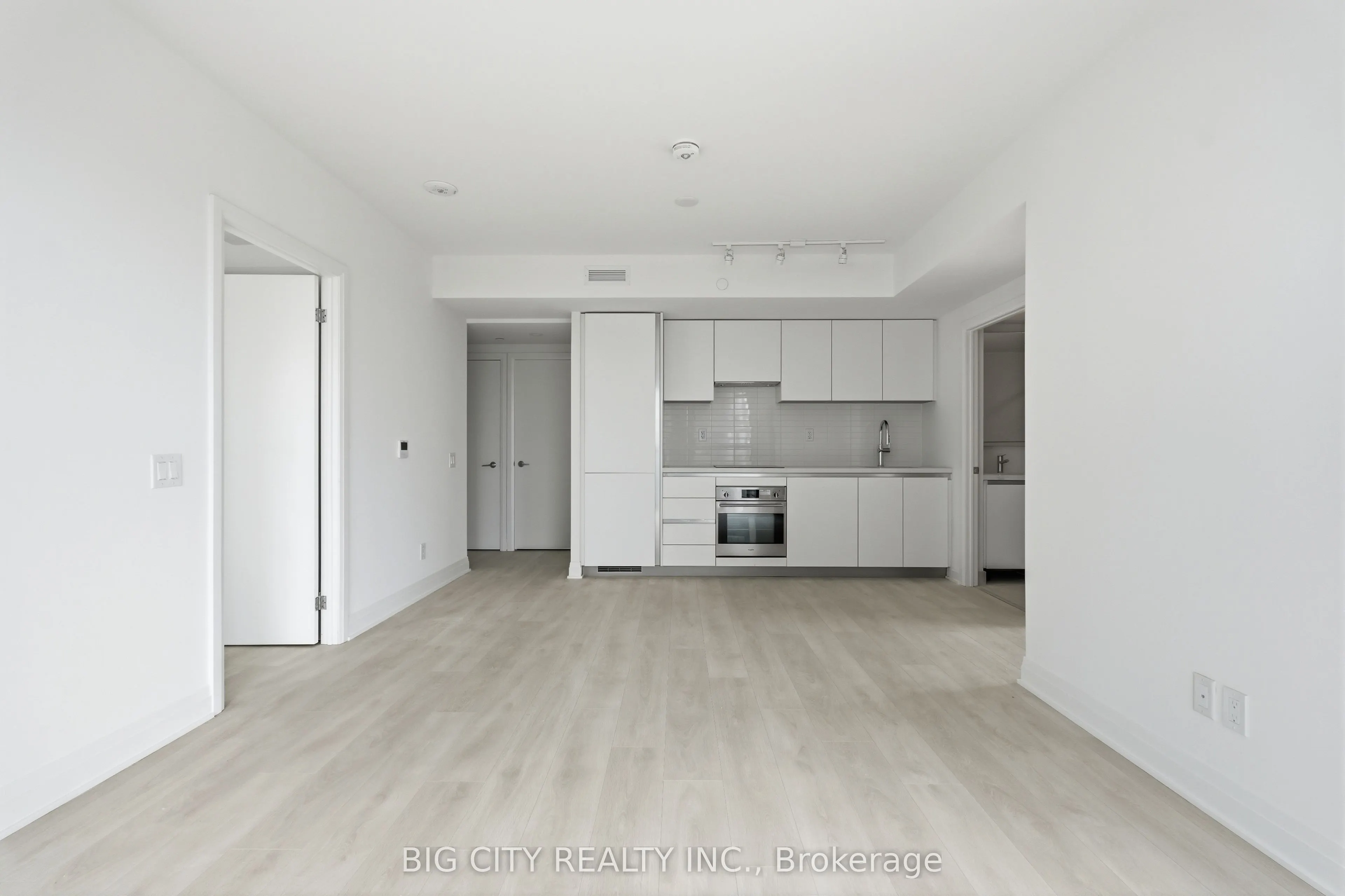 25 Frederick Todd Way #1804