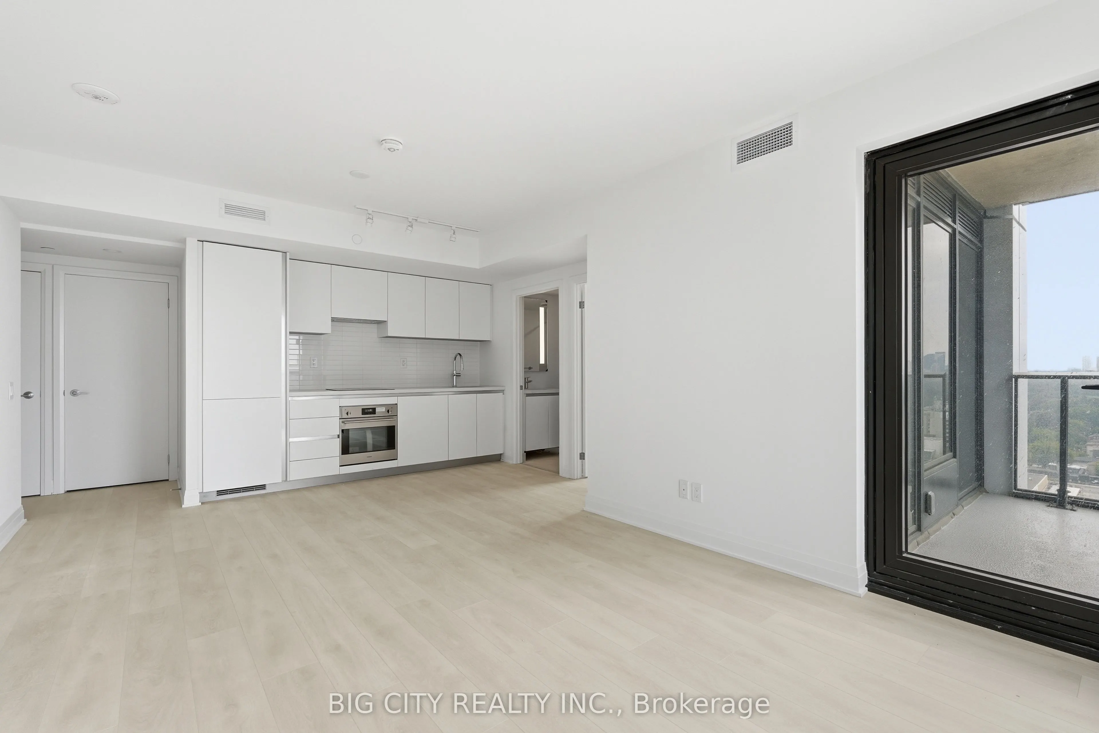 25 Frederick Todd Way #1804
