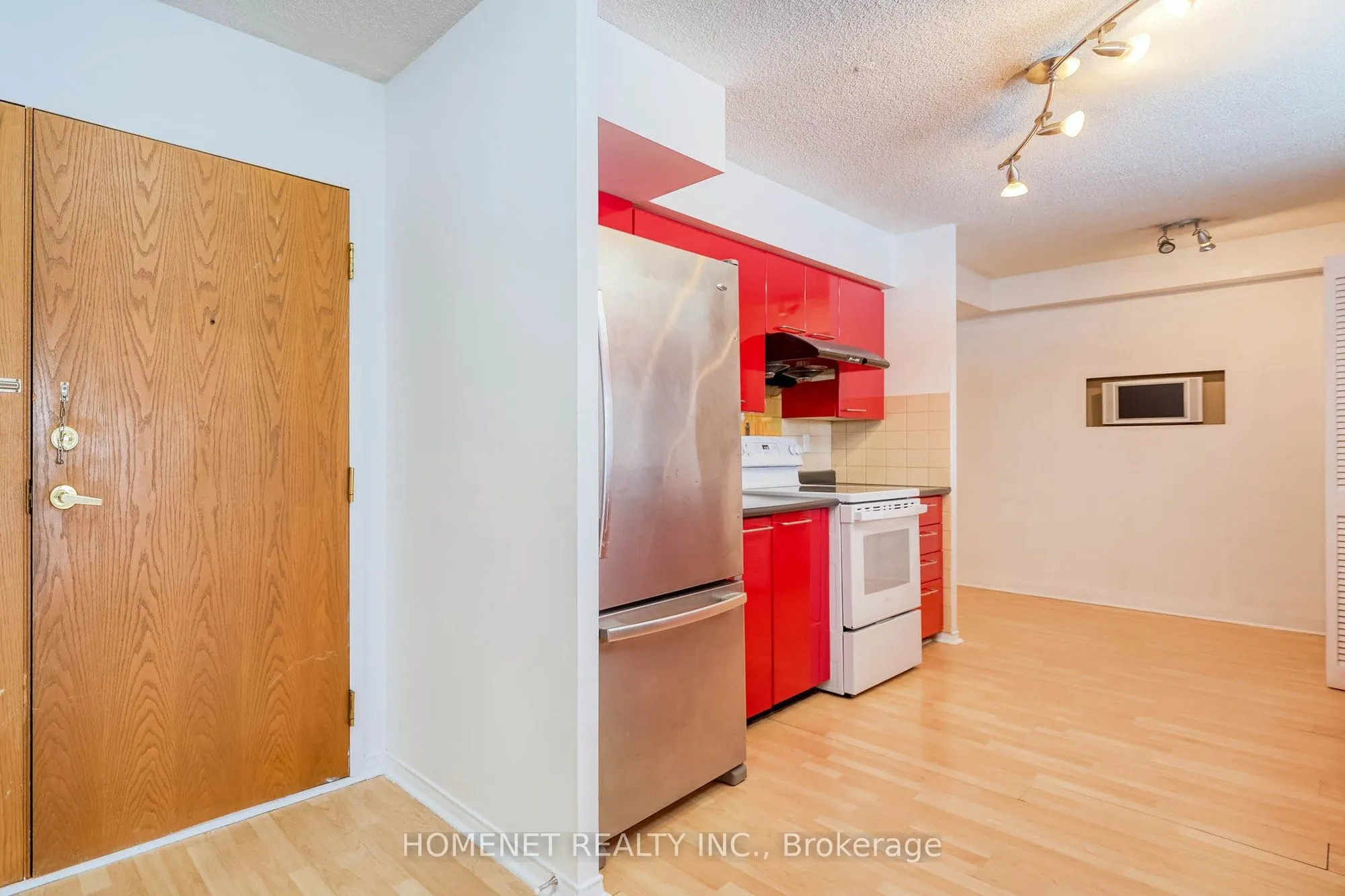 100 Upper Madison Avenue #2306