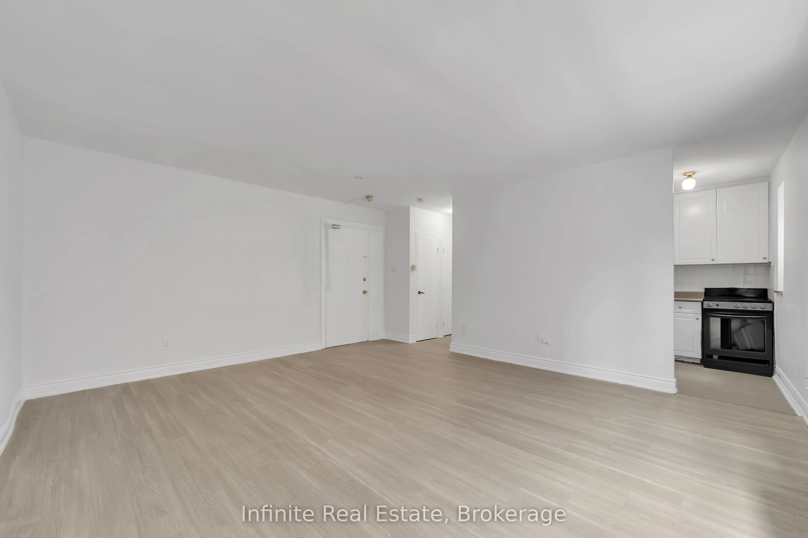 896 Eglinton Avenue E #111