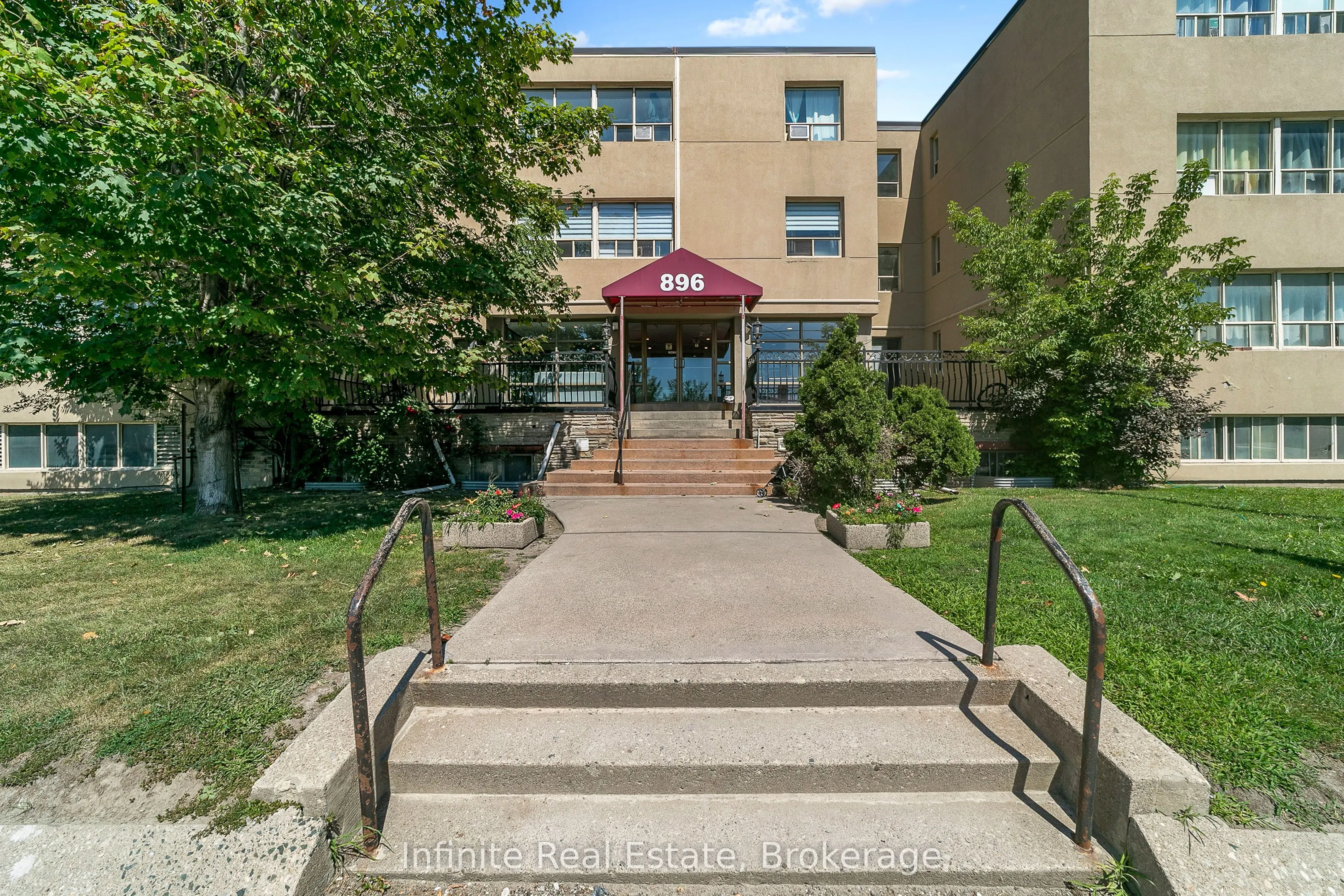 896 Eglinton Avenue E #111
