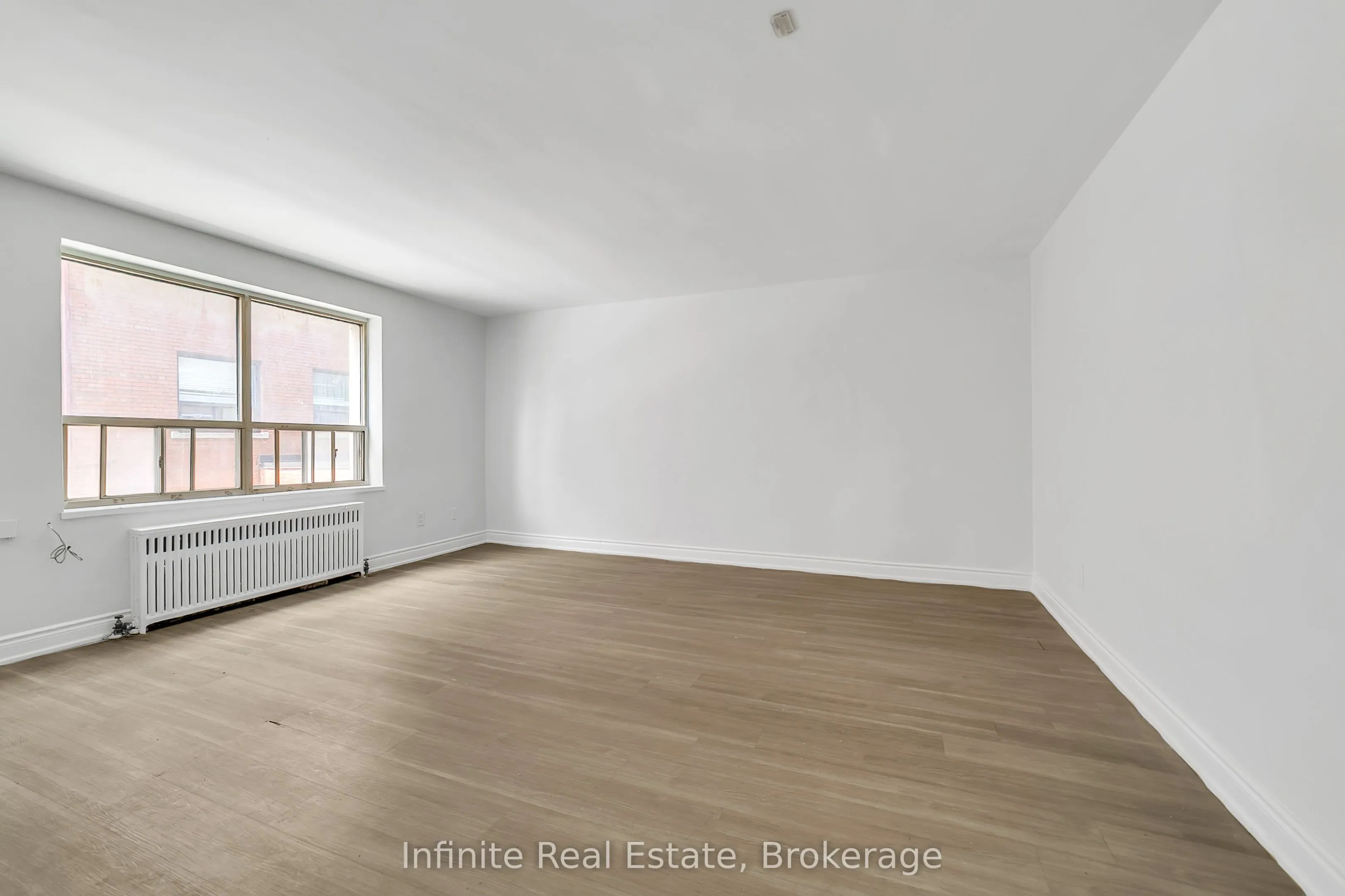896 Eglinton Avenue E #111
