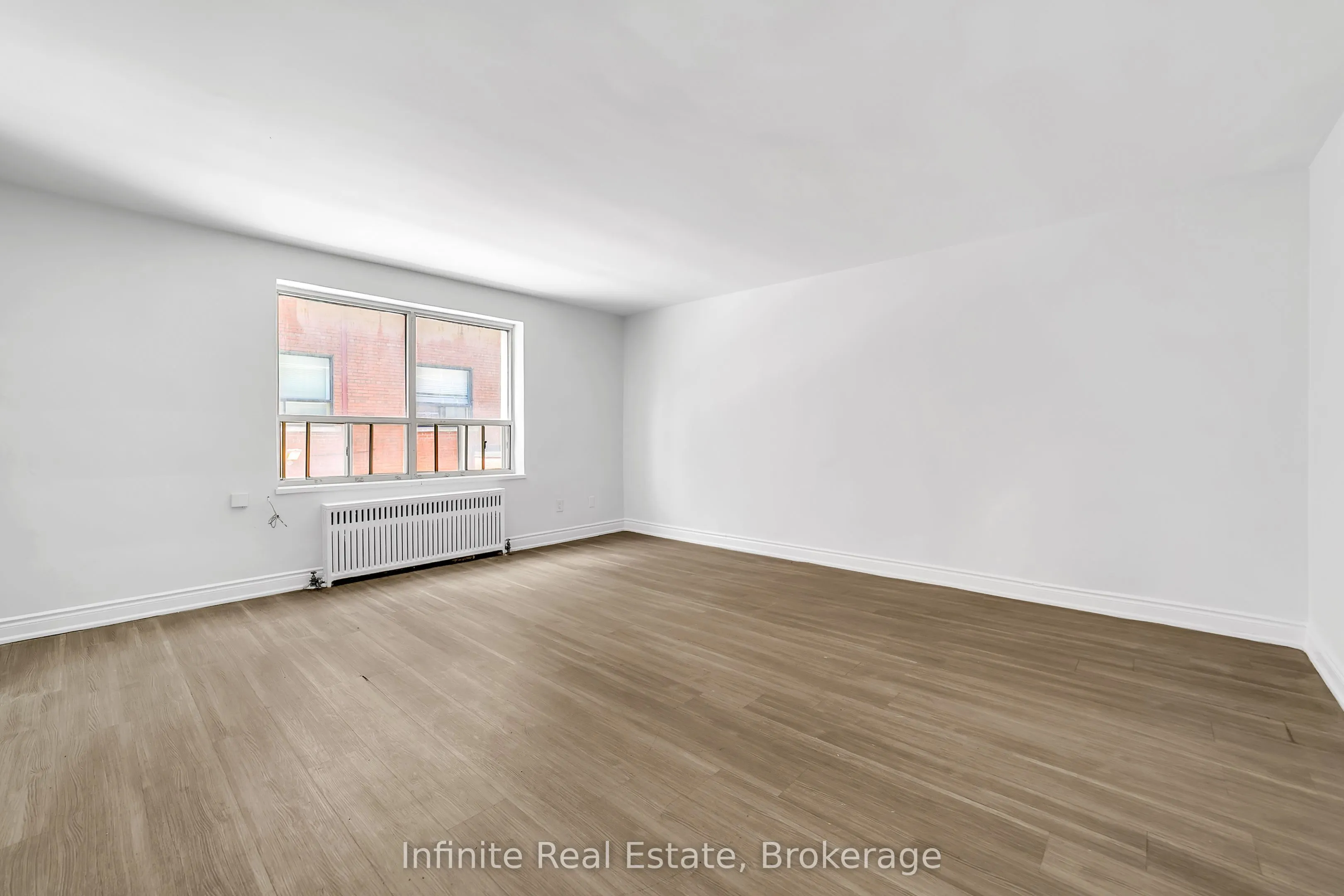 896 Eglinton Avenue E #111