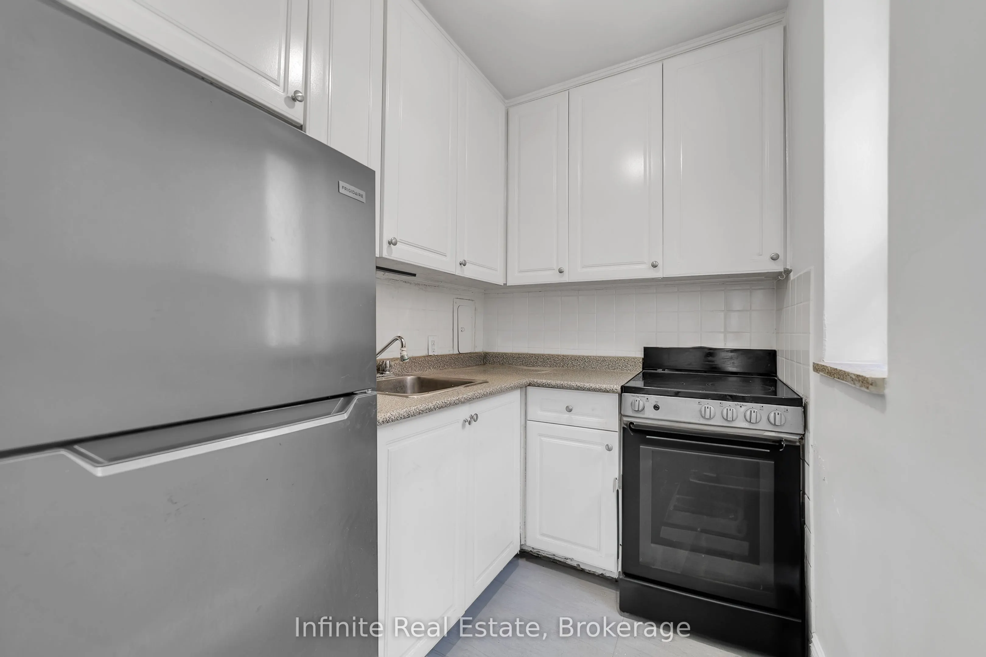 896 Eglinton Avenue E #111
