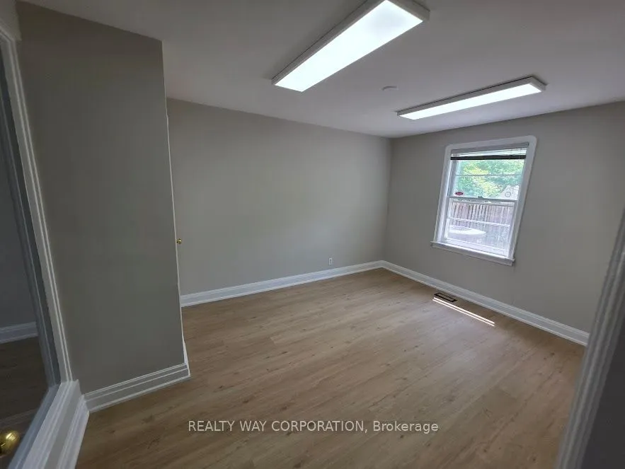 629 Sheppard Avenue W