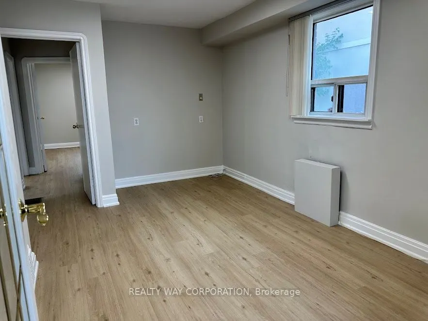 629 Sheppard Avenue W