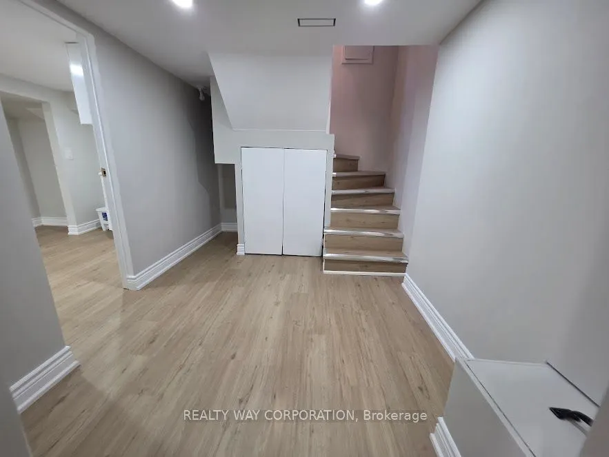 629 Sheppard Avenue W