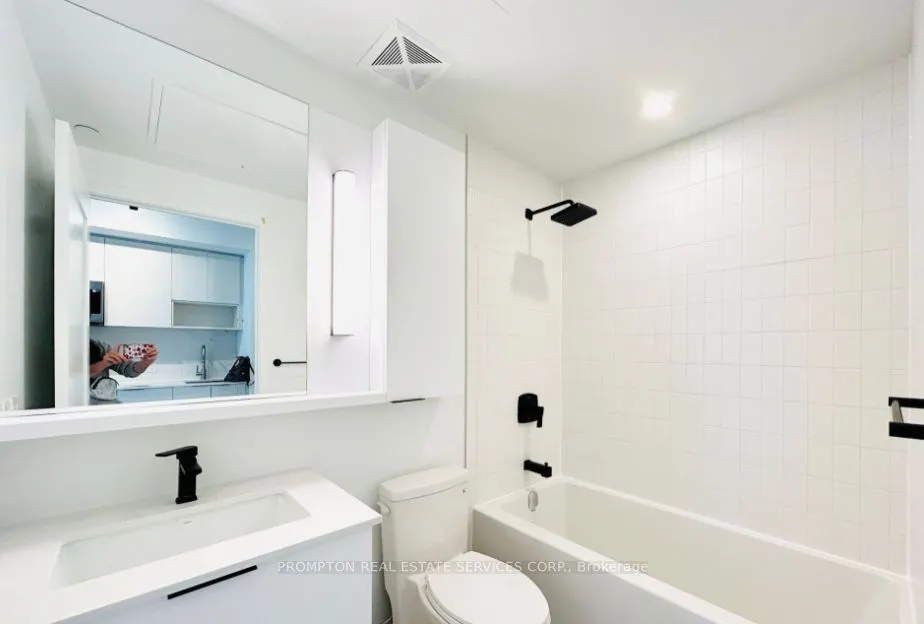 5 Defries Street #2311