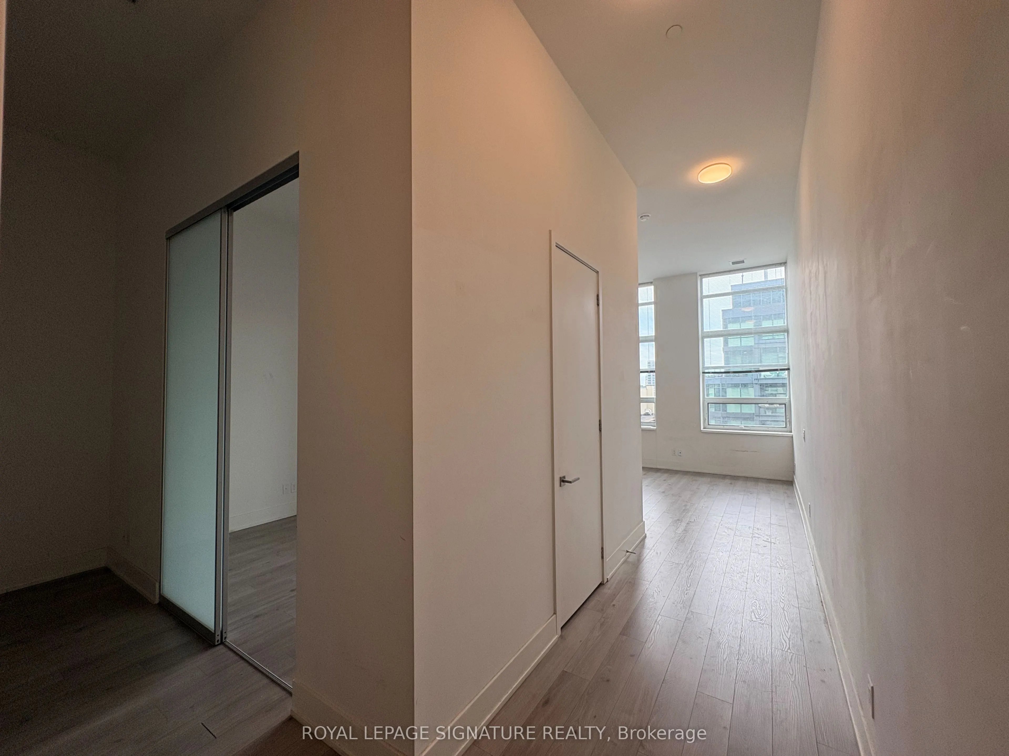111 St Clair Avenue W #802