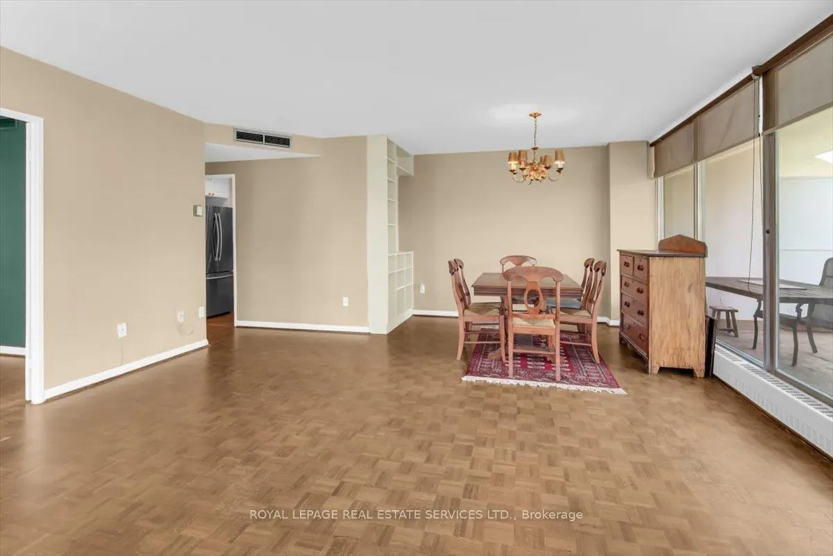 190 St George Street #501