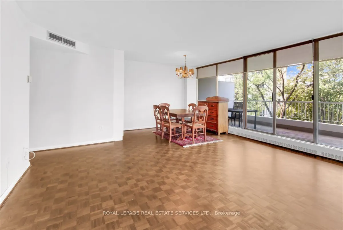 190 St George Street #501