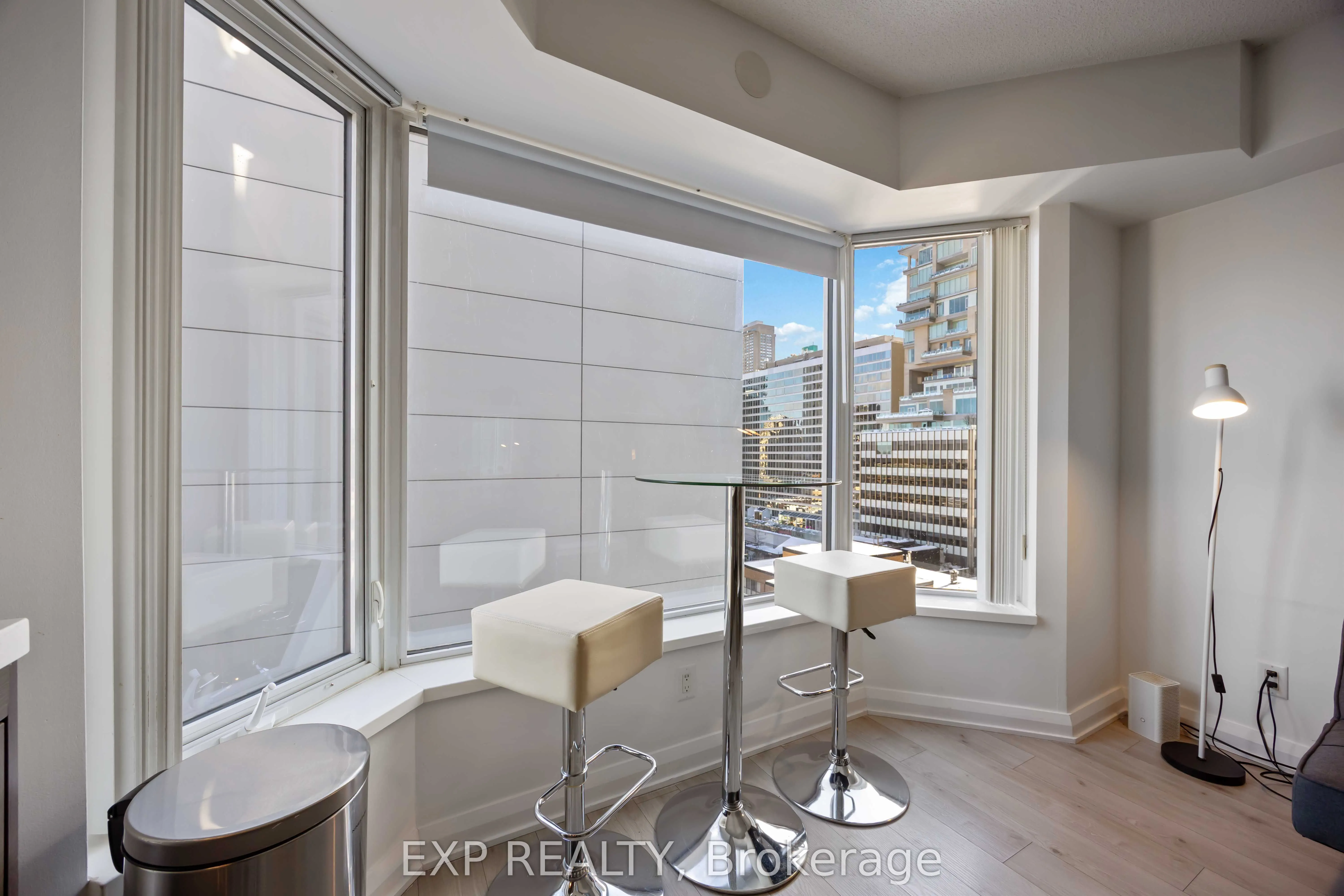 155 Yorkville Avenue #1106