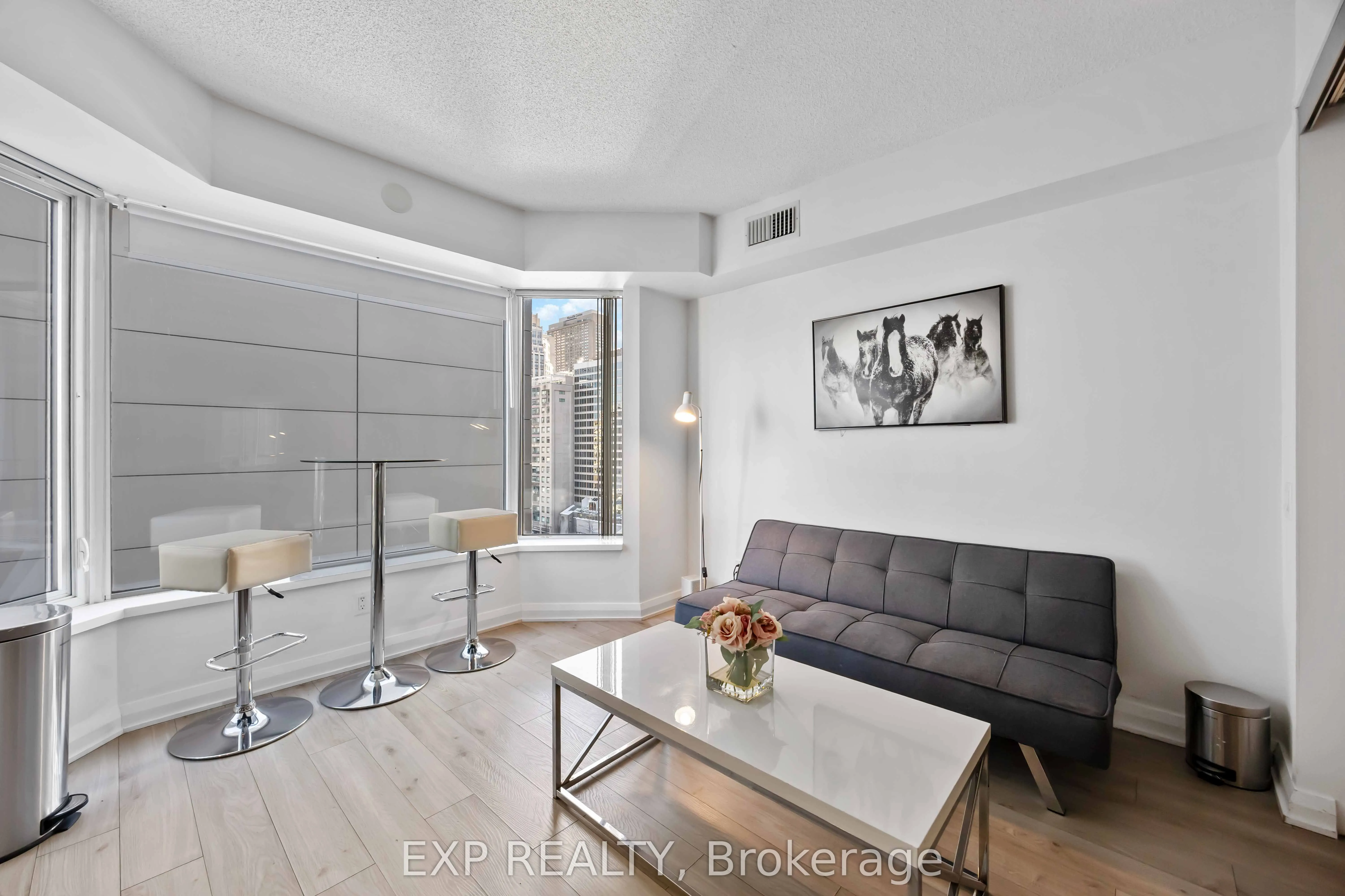 155 Yorkville Avenue #1106
