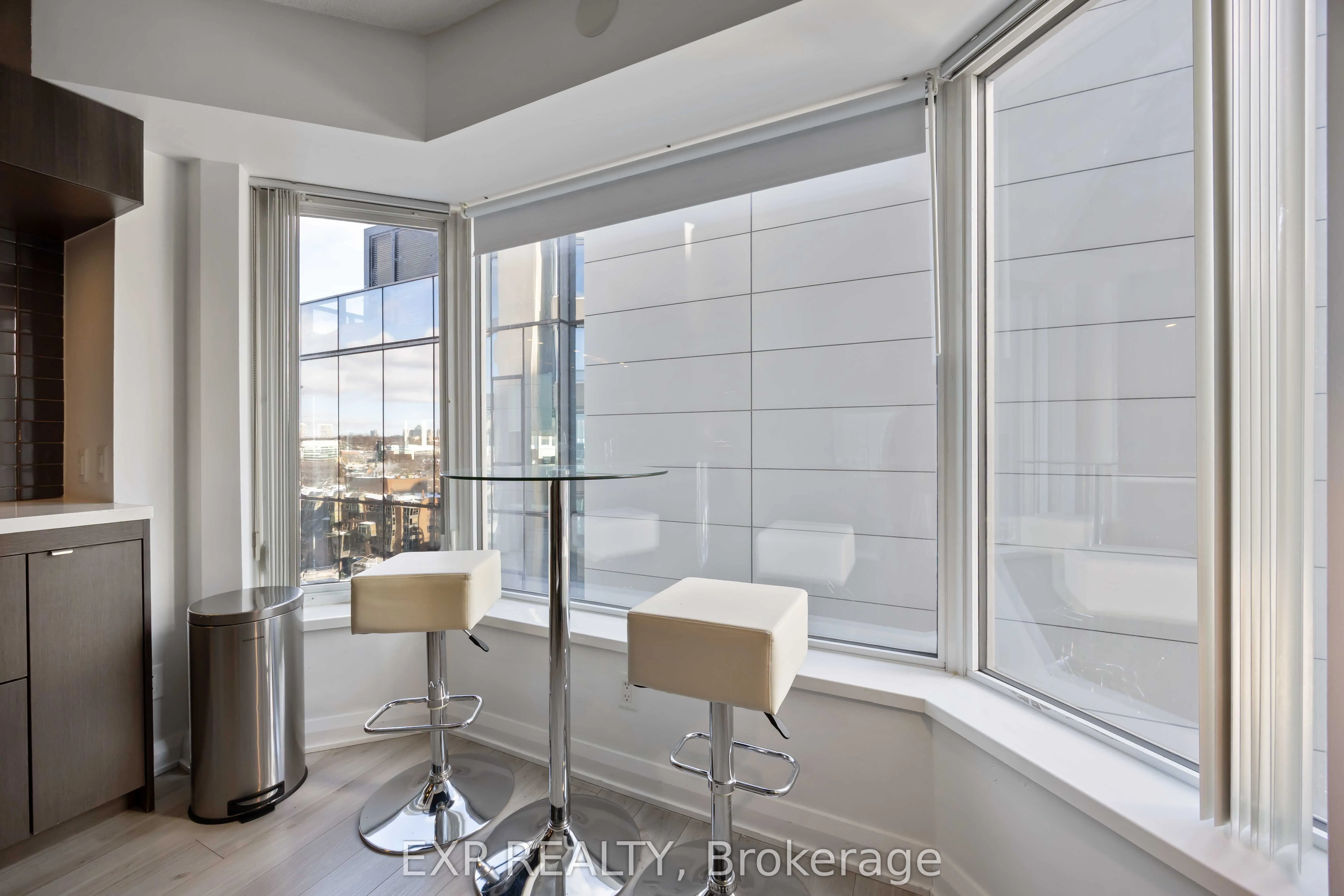 155 Yorkville Avenue #1106