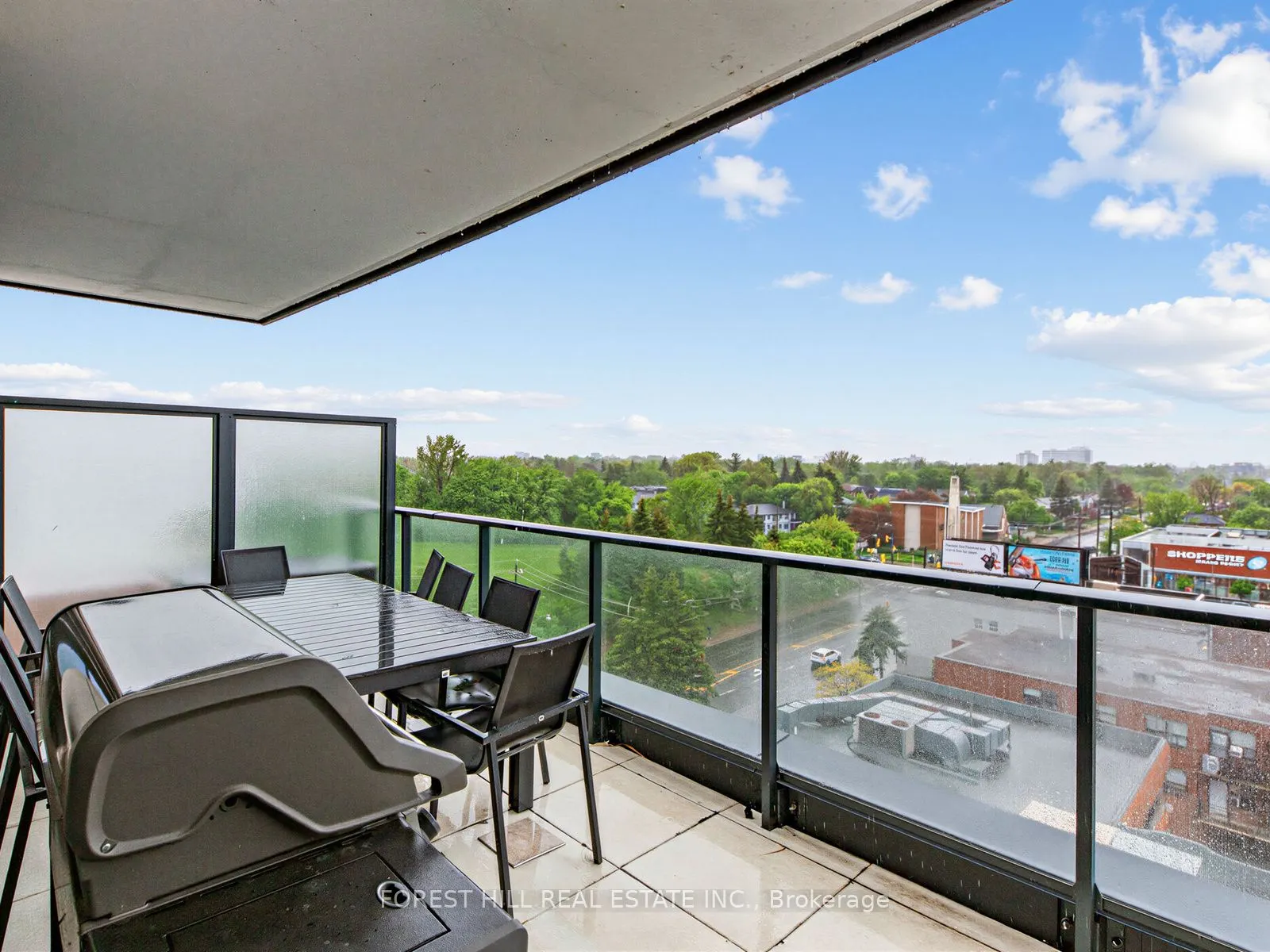 250 Lawrence Avenue W #810