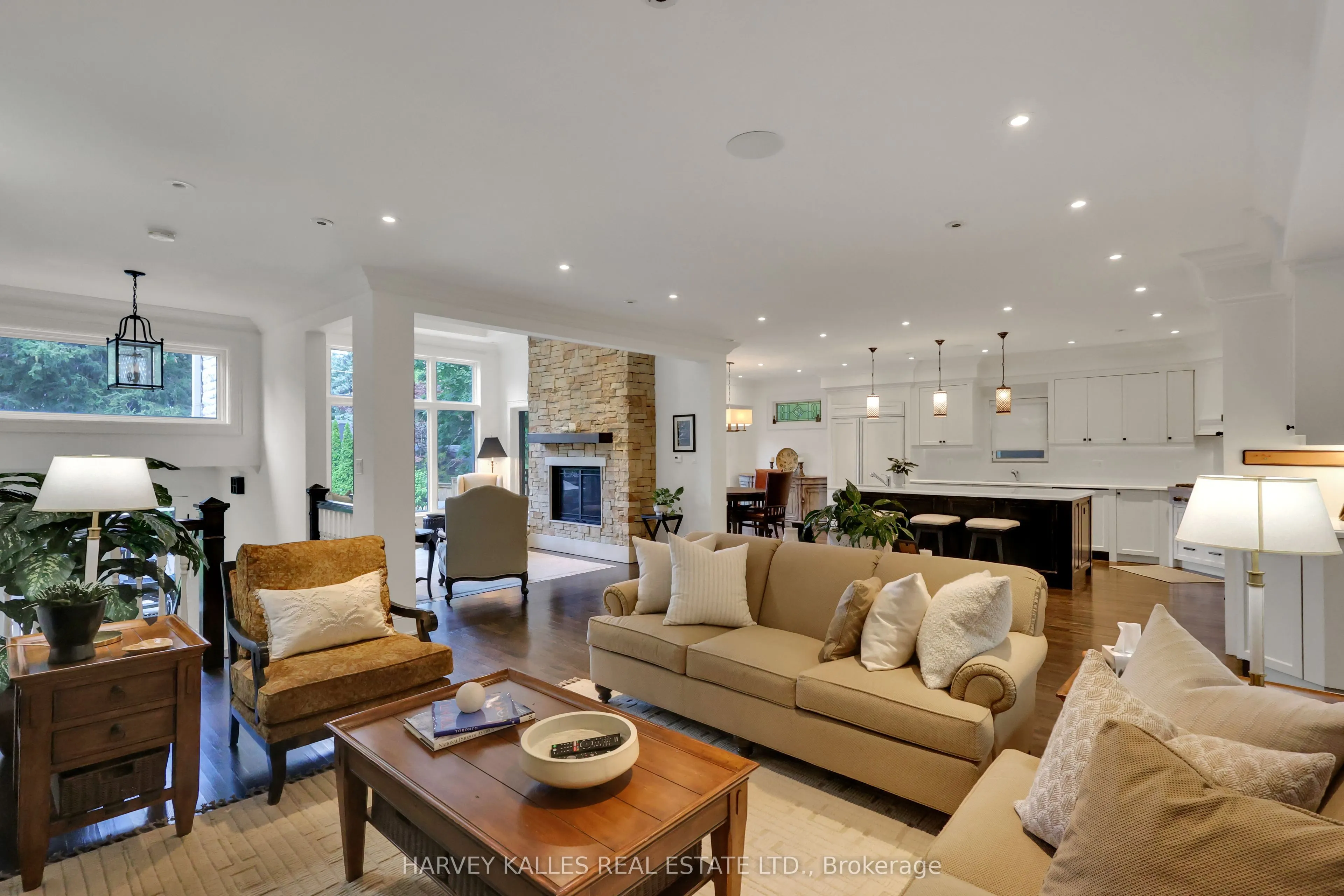 72 Teddington Park Avenue