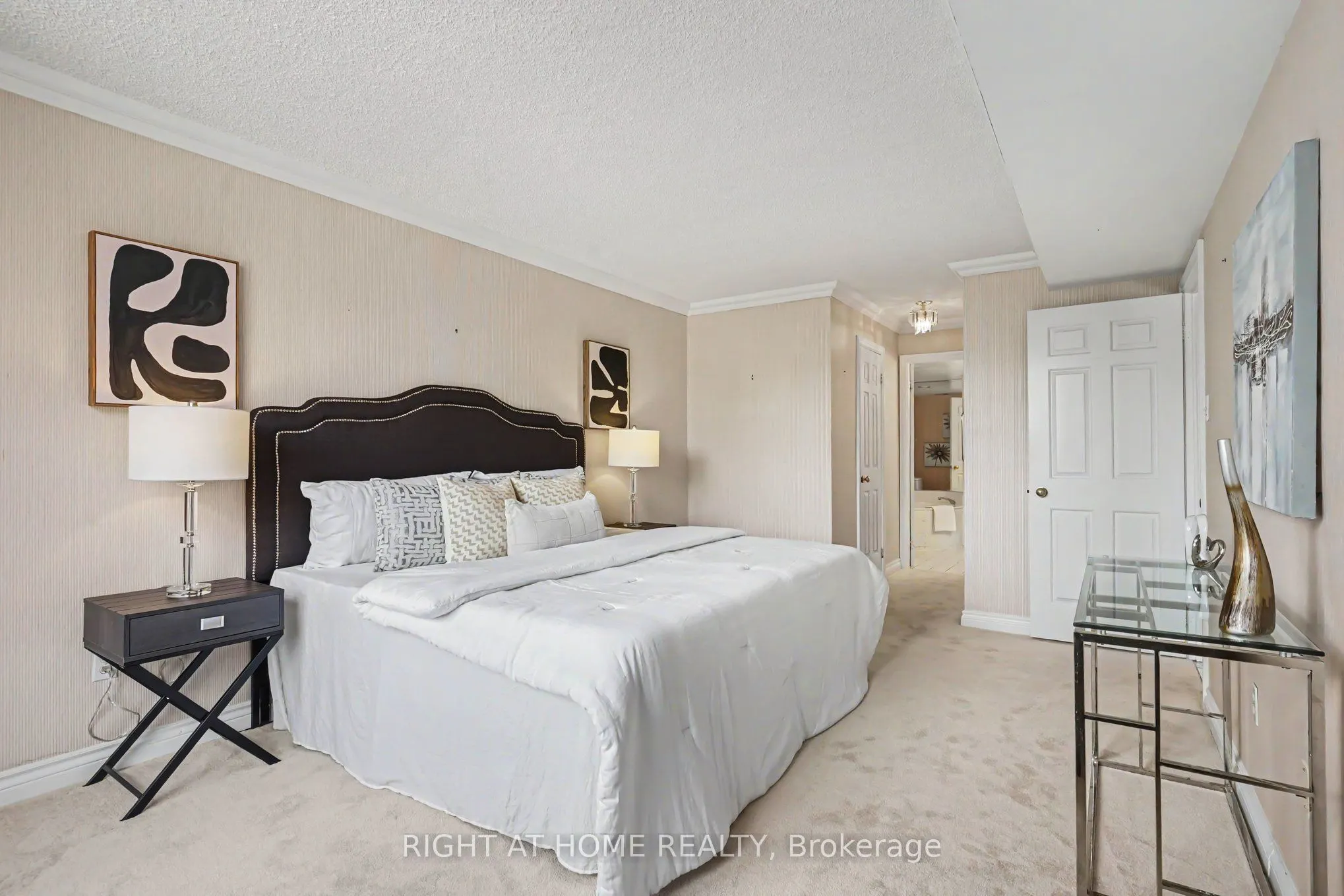 1200 Don Mills Road #301