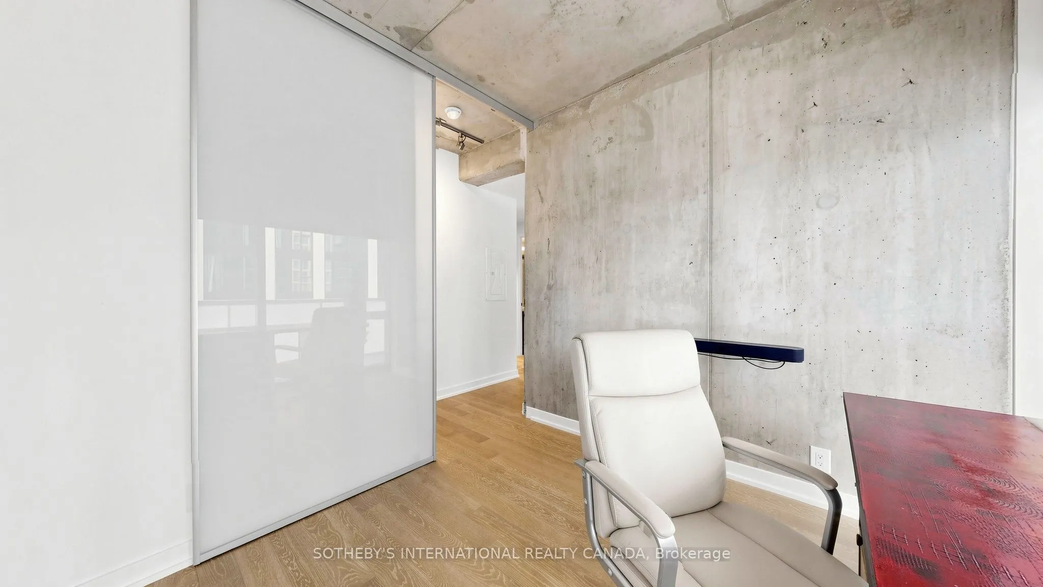 11 Charlotte Street #2807