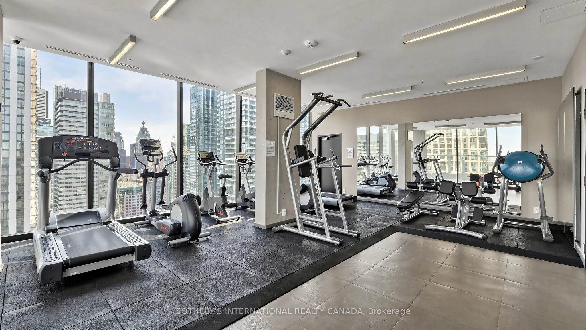 11 Charlotte Street #2807