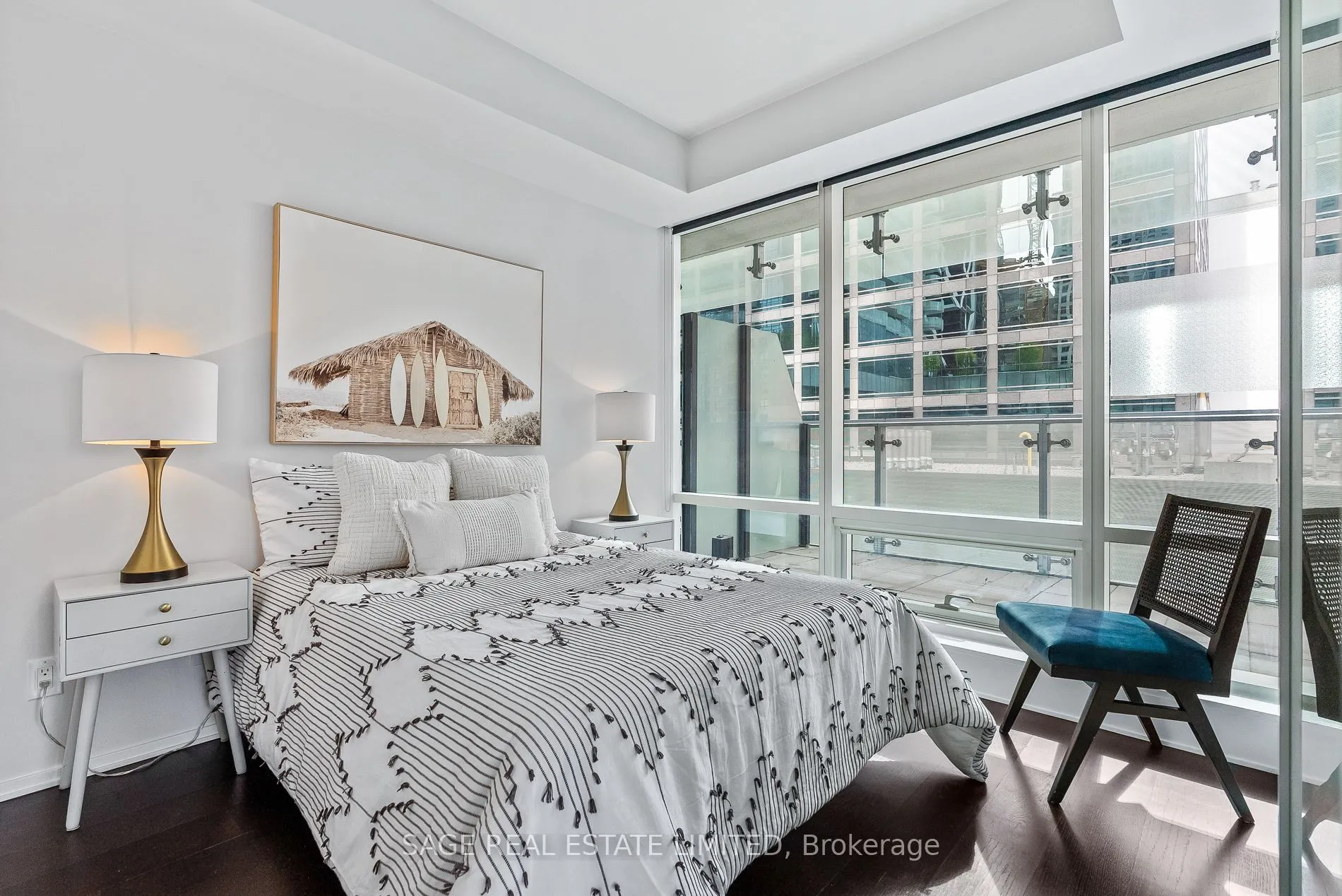 1 Bloor Street E #510