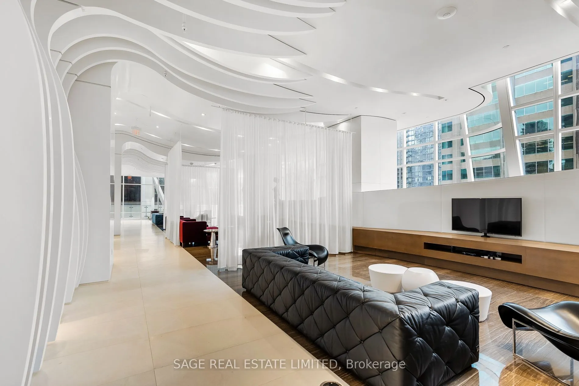 1 Bloor Street E #510