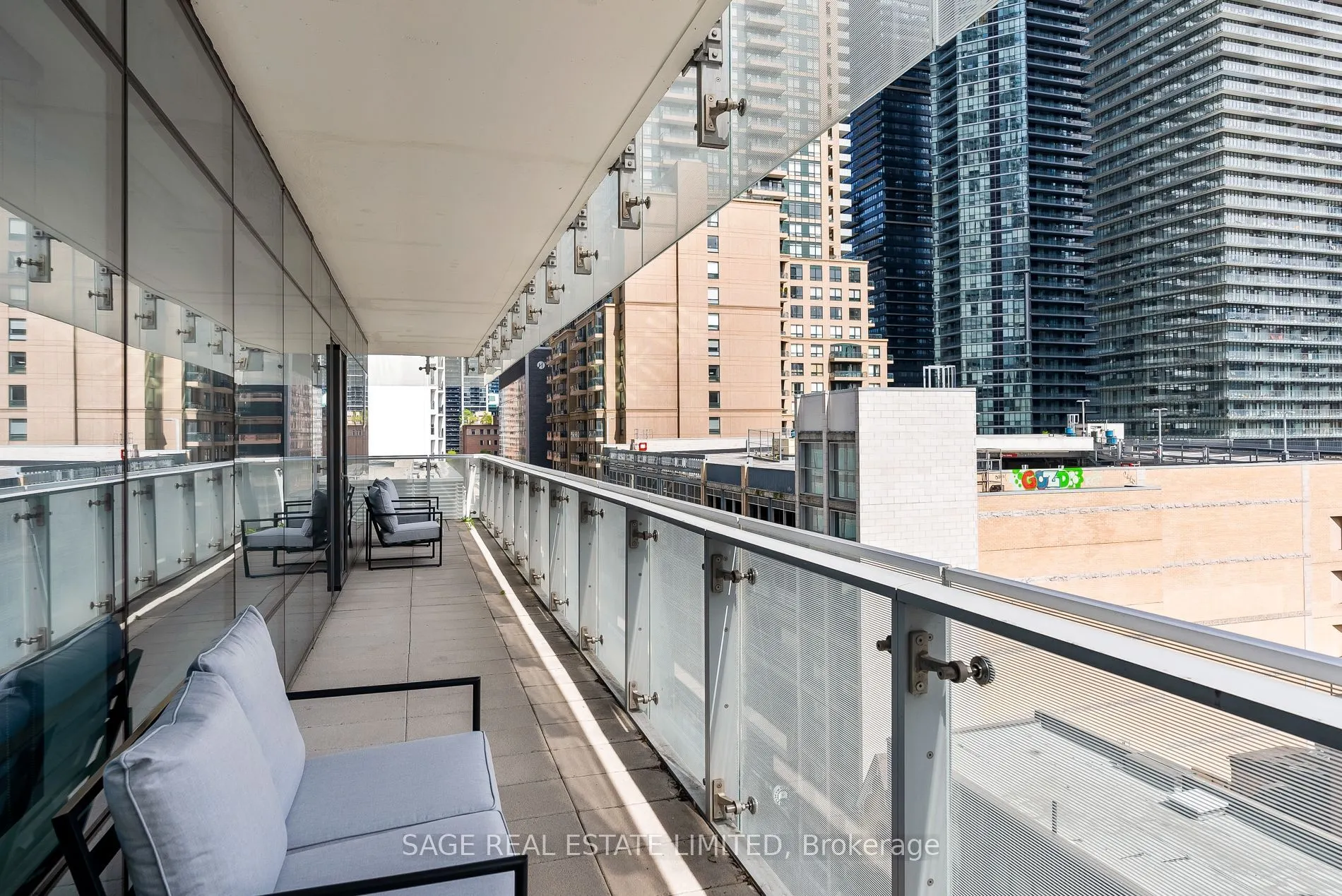 1 Bloor Street E #510