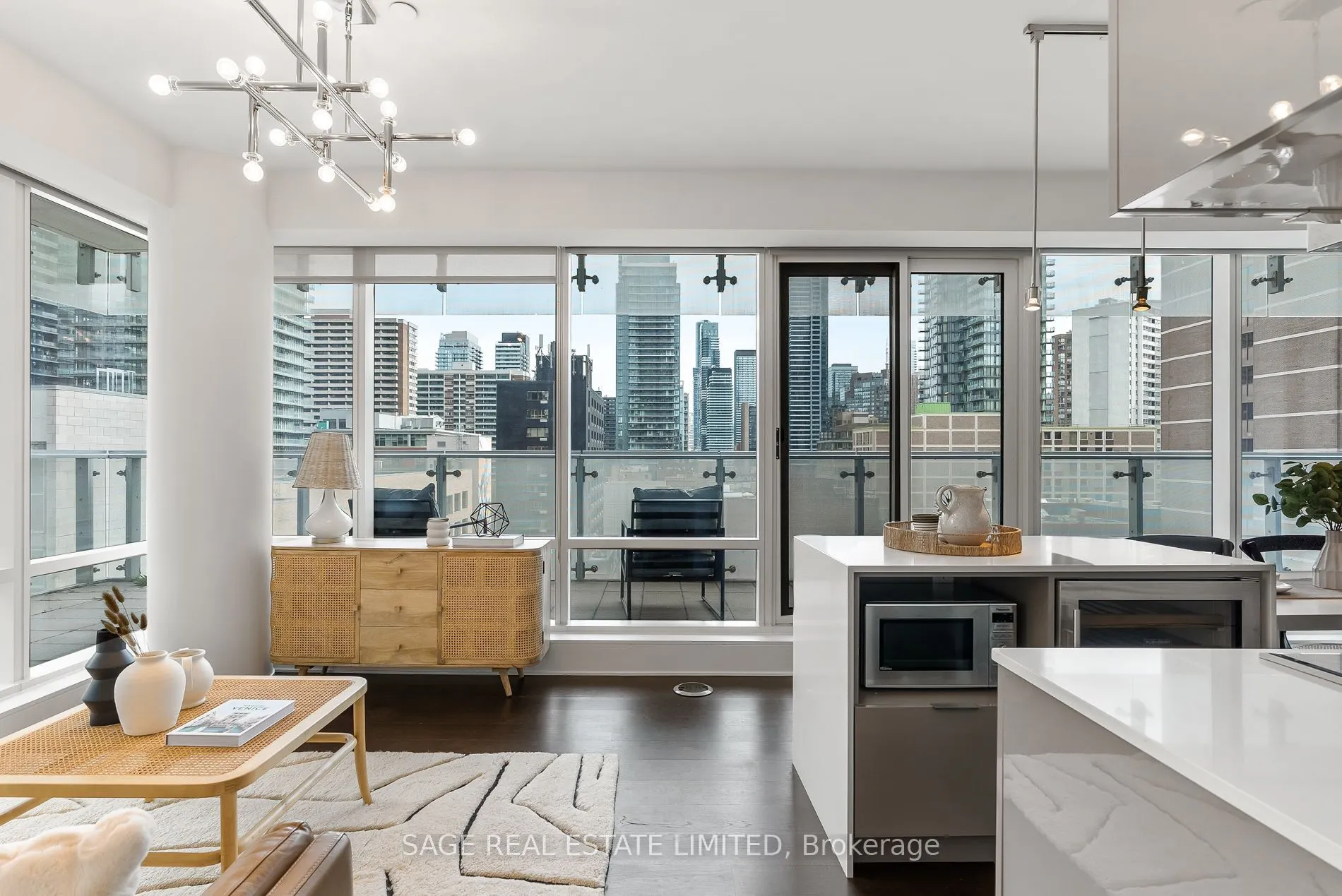 1 Bloor Street E #510