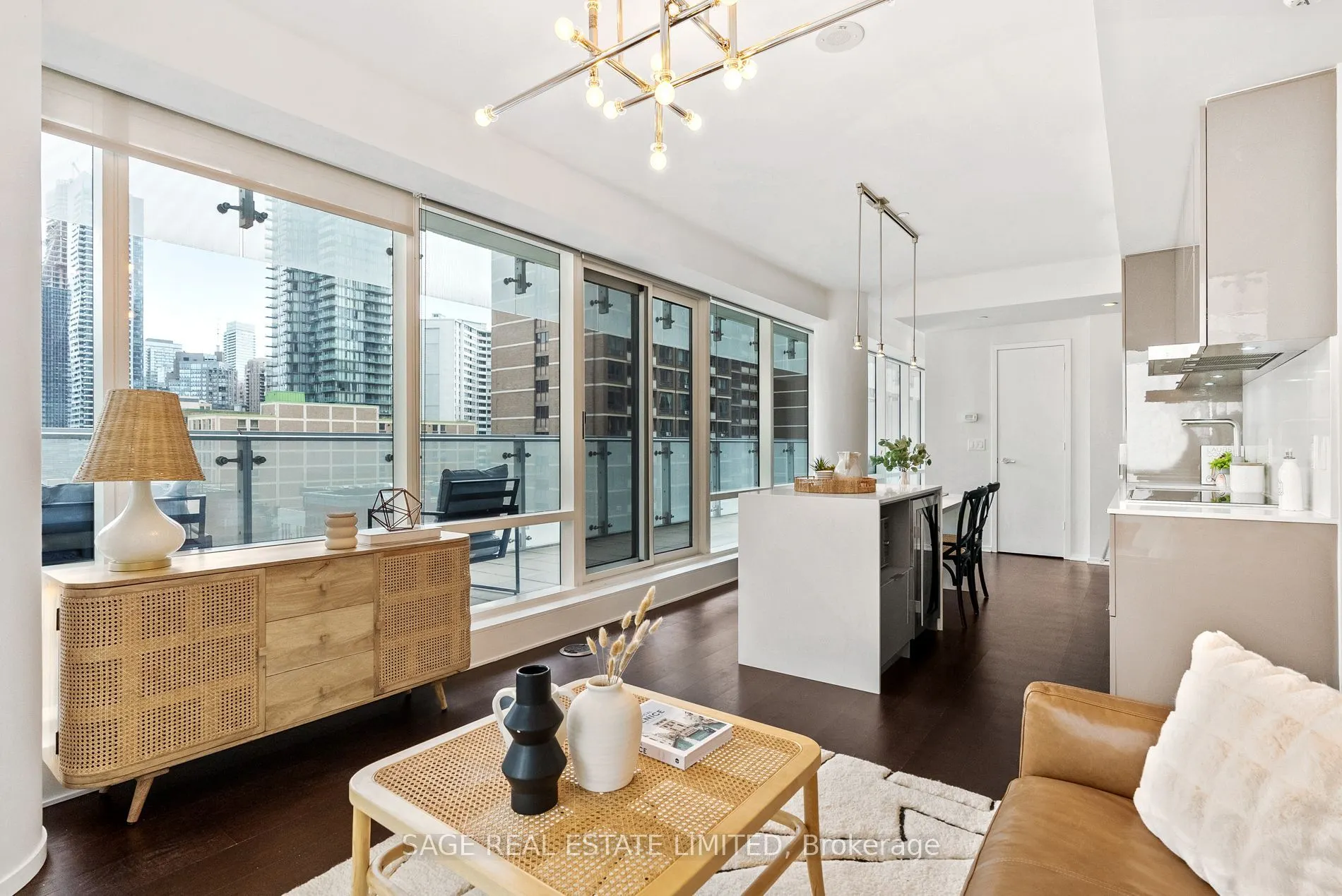 1 Bloor Street E #510